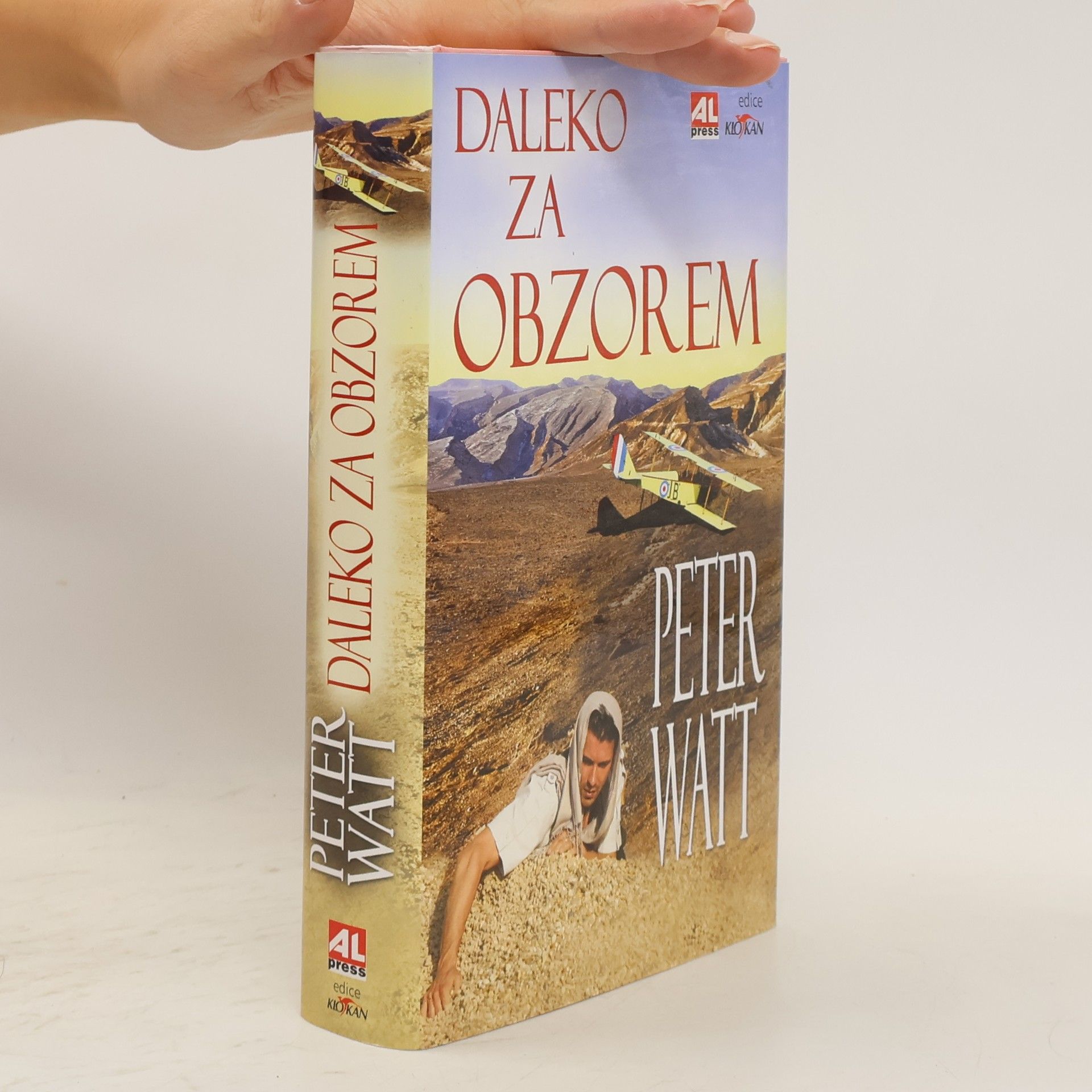 Peter Watt Daleko za obzorem