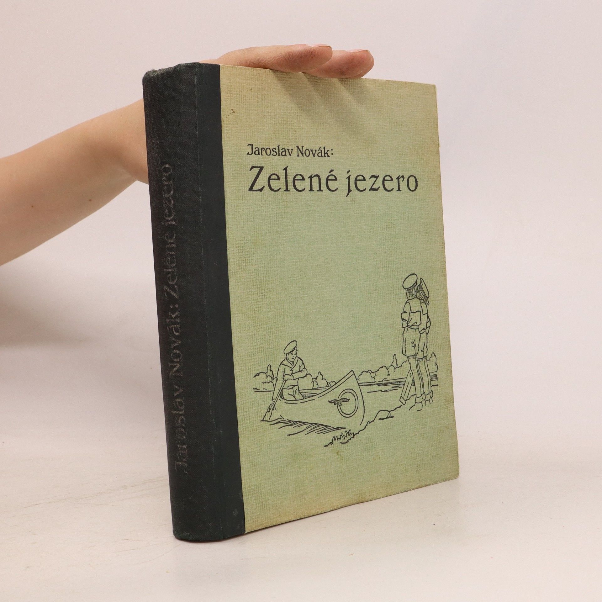 Jaroslav Novák Zelené jezero (A4, Oppl., 280 s., il. Mariquita, bez přebalu, hřbet pošk.)
