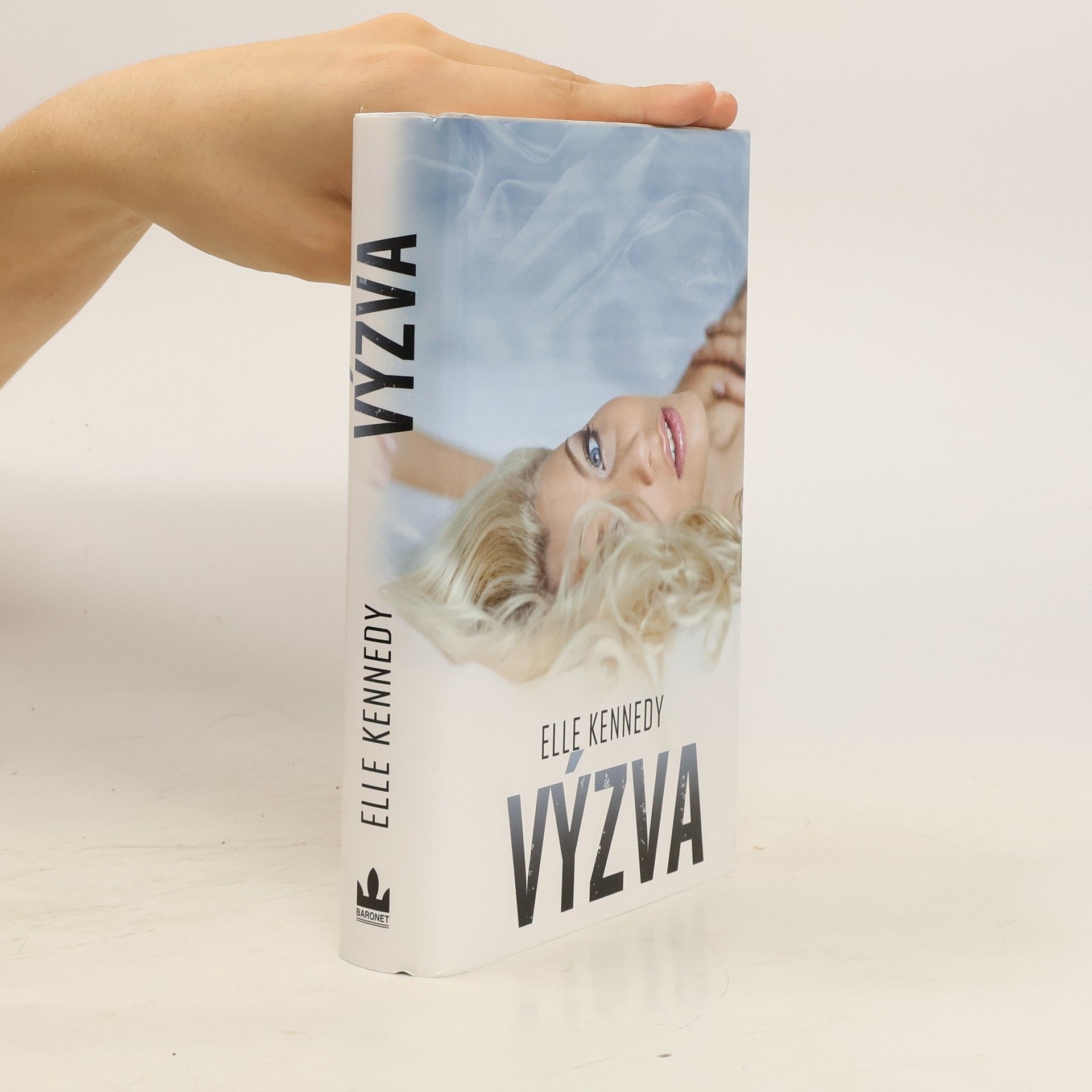 Elle Kennedy Výzva