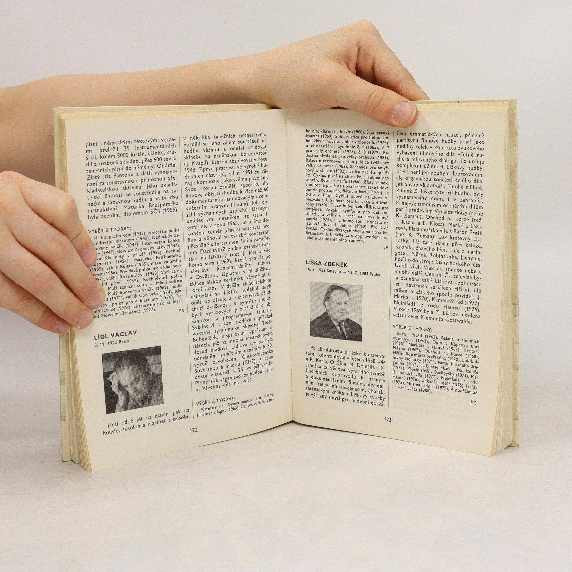 Collectif d'auteurs Čeští skladatelé současnosti
