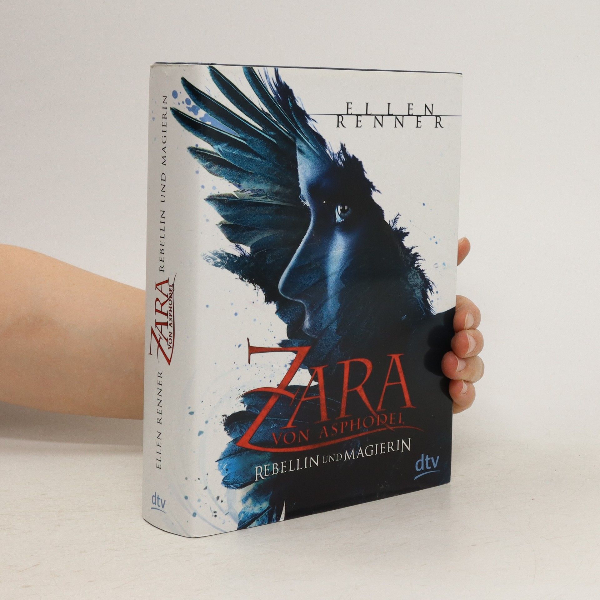 Ellen Renner Raza von Asphodel - Rebellin und Magierin