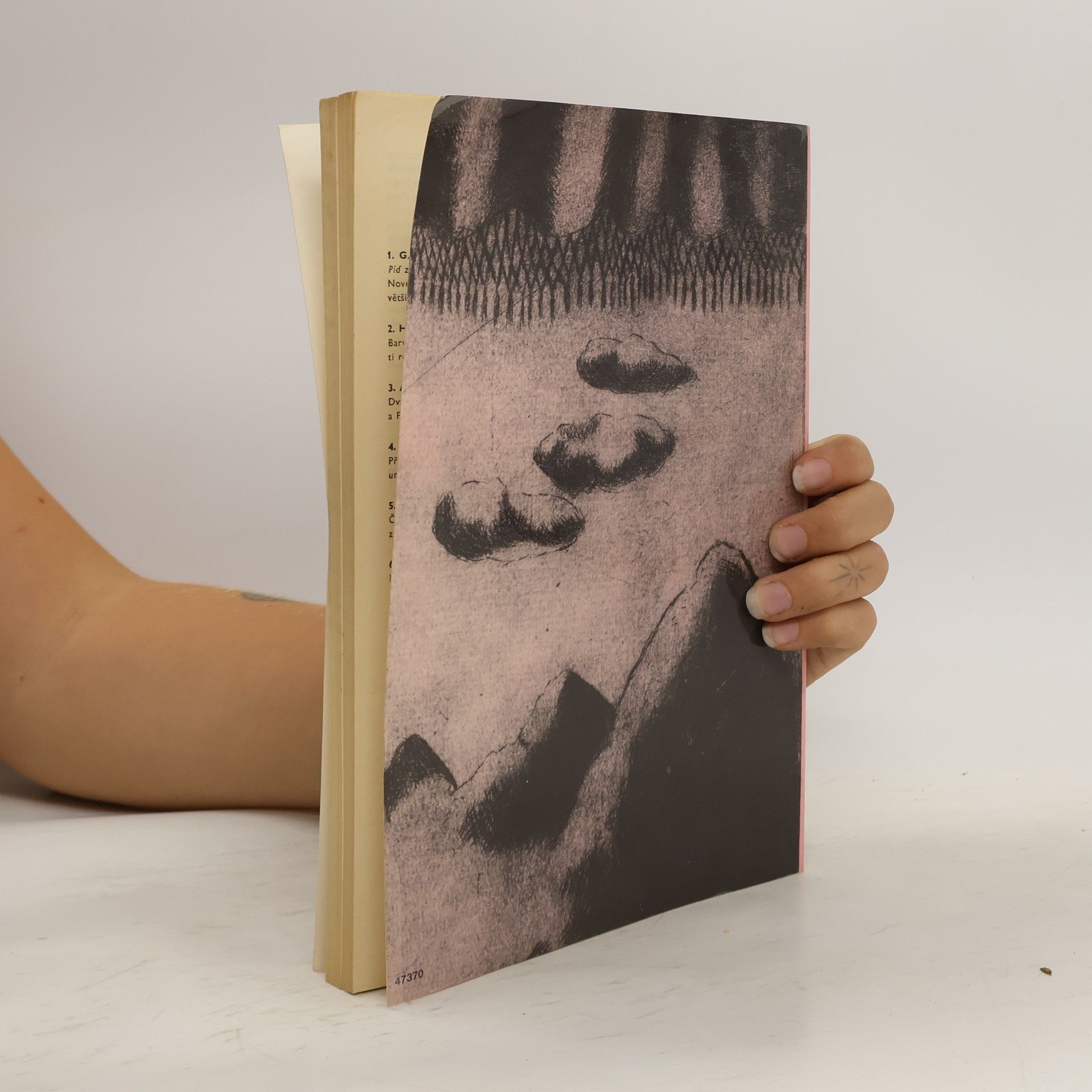 Autorenkollektiv Světová literatura 5/83