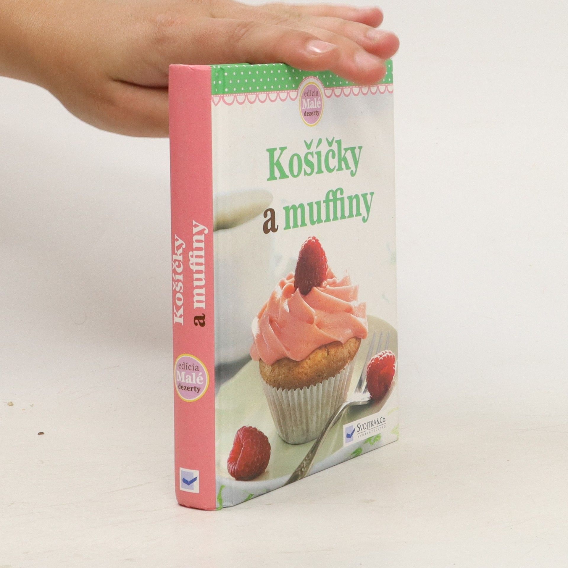 Various authors Košíčky a muffiny