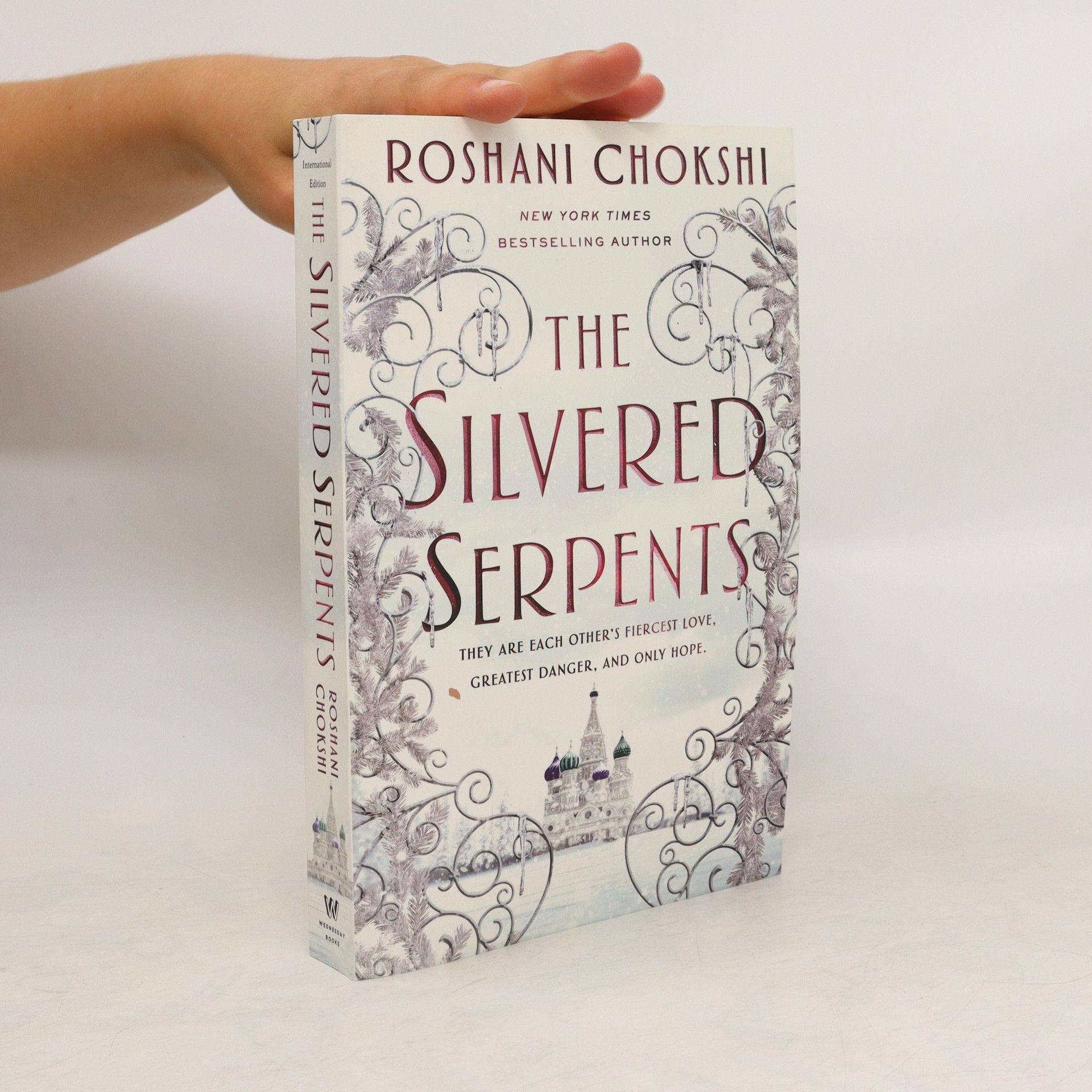Roshani Chokshi The Silvered Serpents