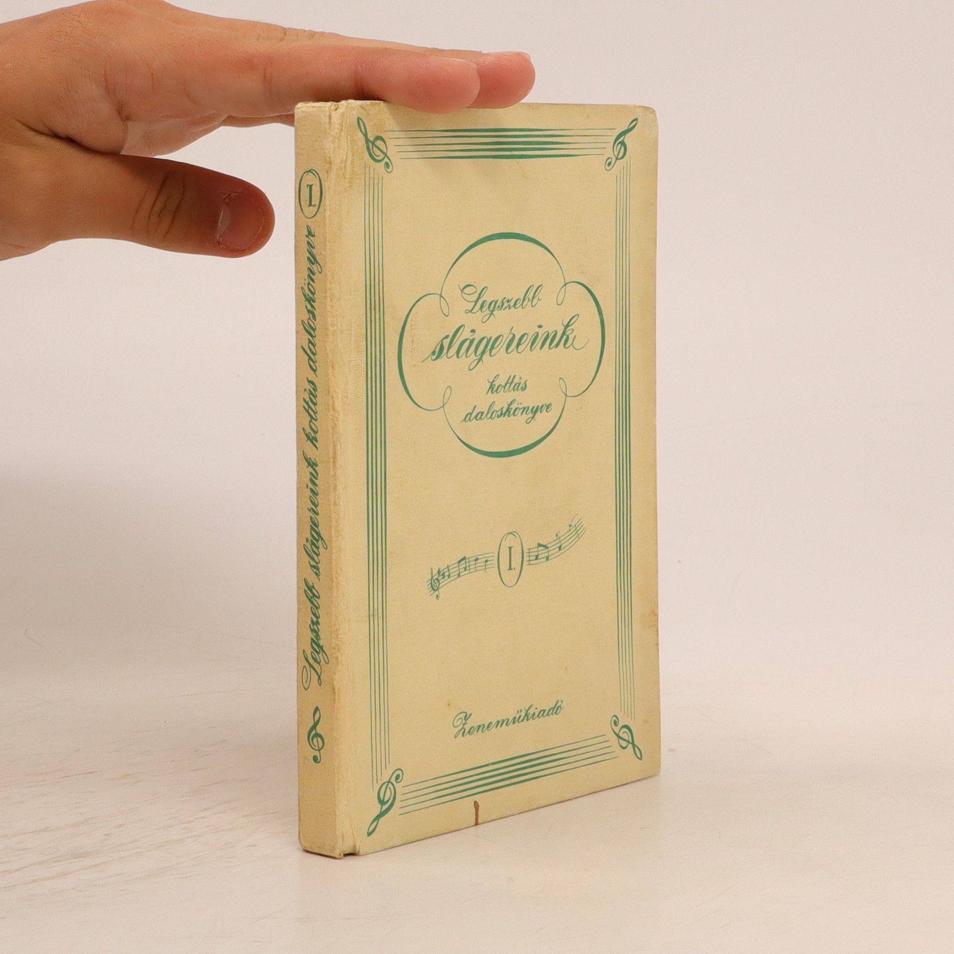 Béla Tardos Legszebb slágereink kottás daloskönyve I.