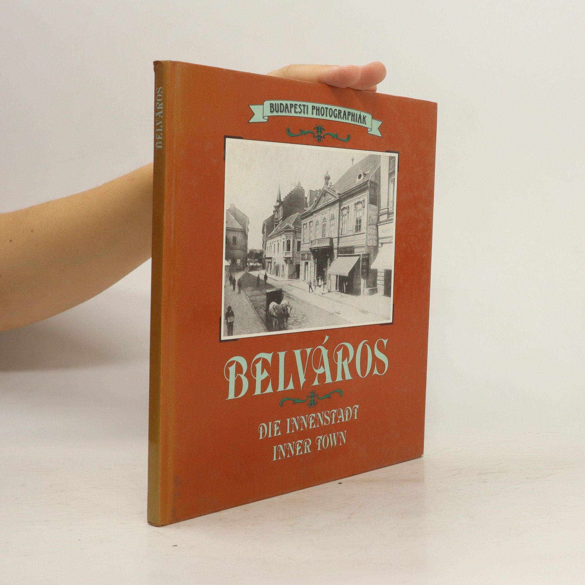 Collectif d'auteurs Belváros