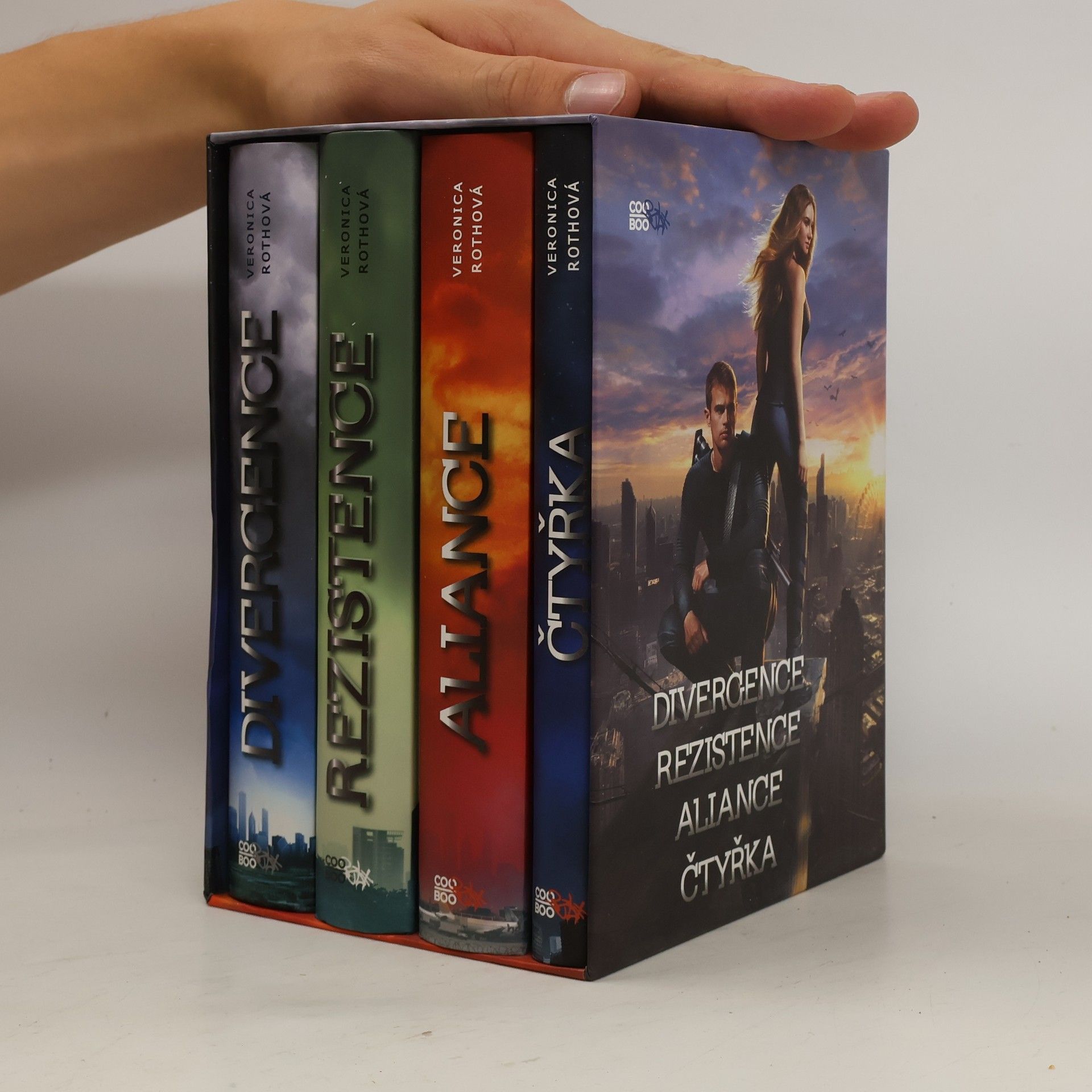 Veronica Roth Divergentní trilogie + Čtyřka (Box)