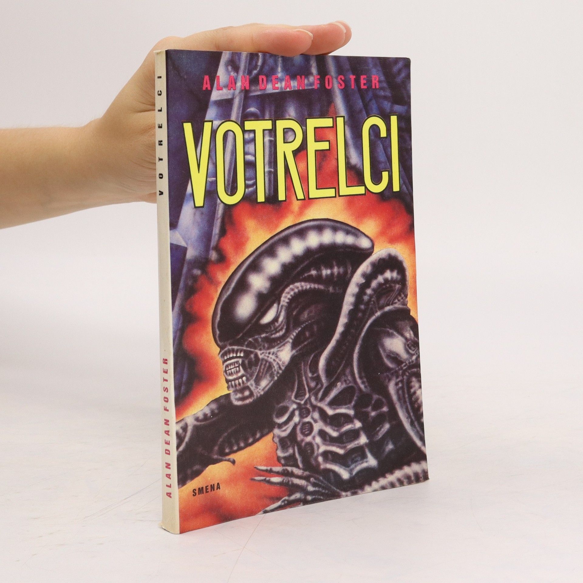 Alan Dean Foster Votrelci