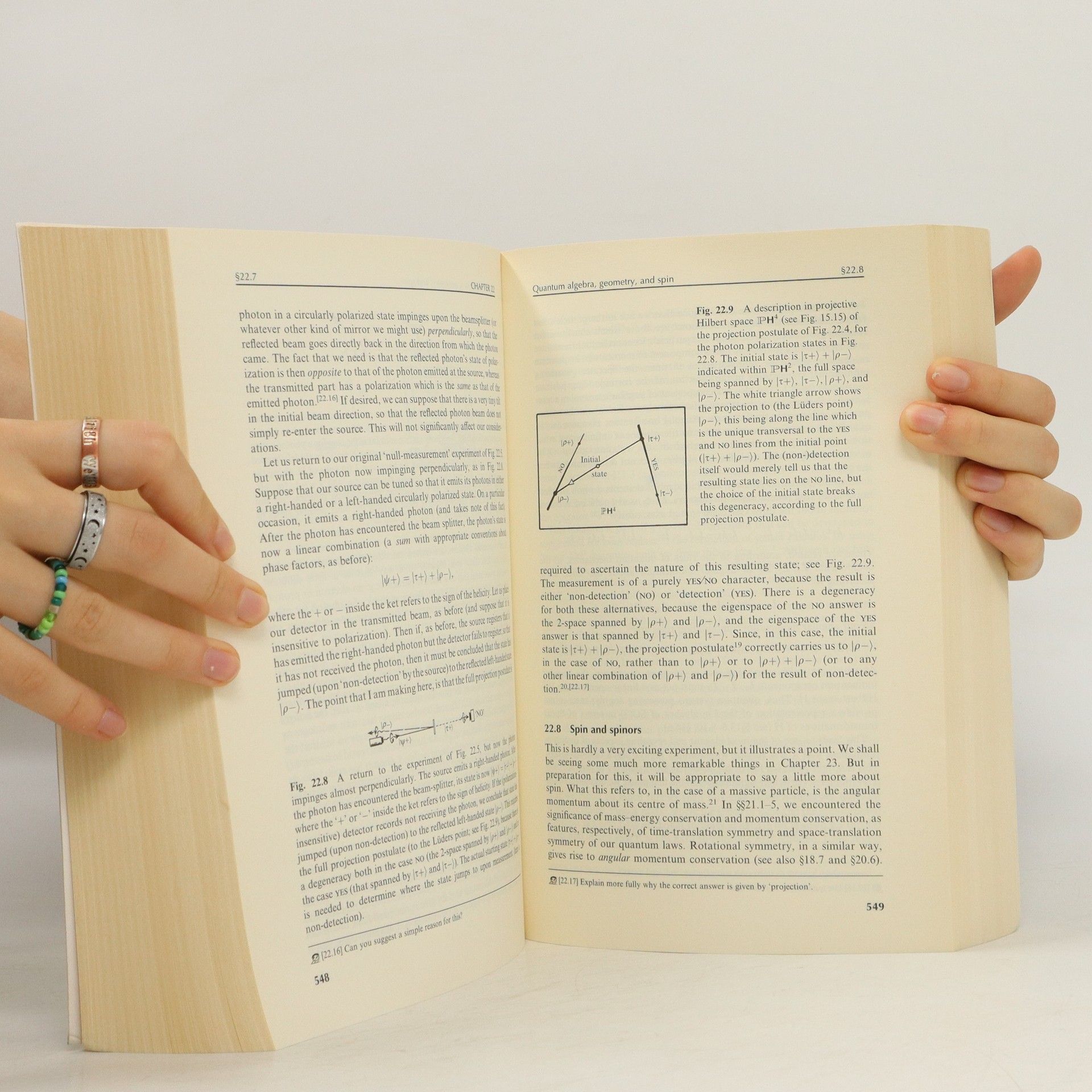 Roger Penrose The road to reality : a complete guide to the laws of the universe