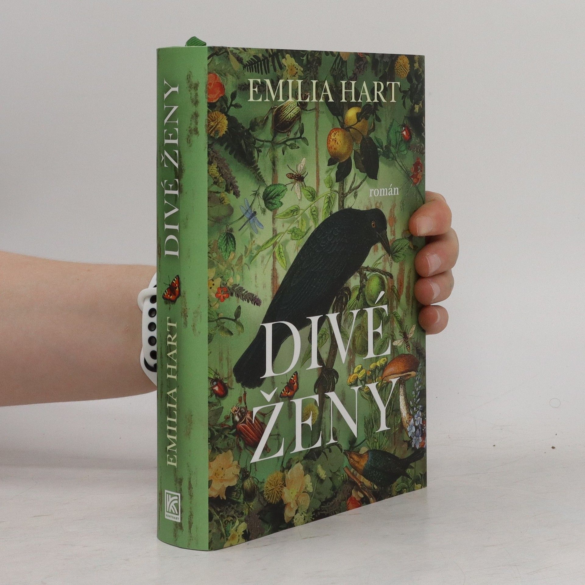 Emilia Hart Divé ženy