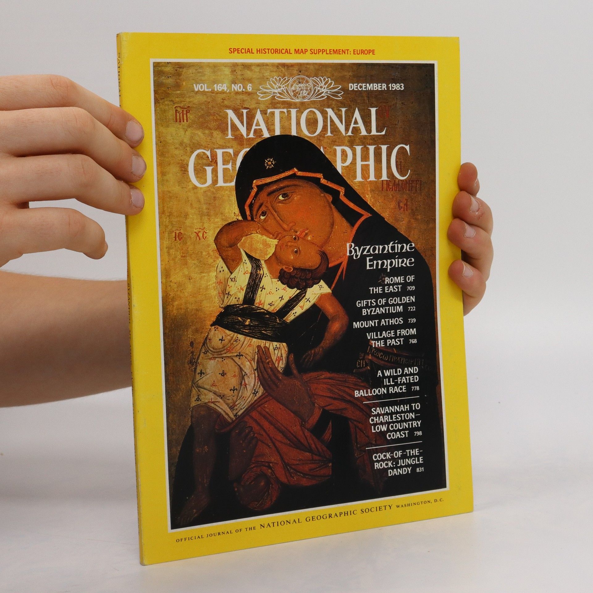 AA.VV. National Geographic. December 1983