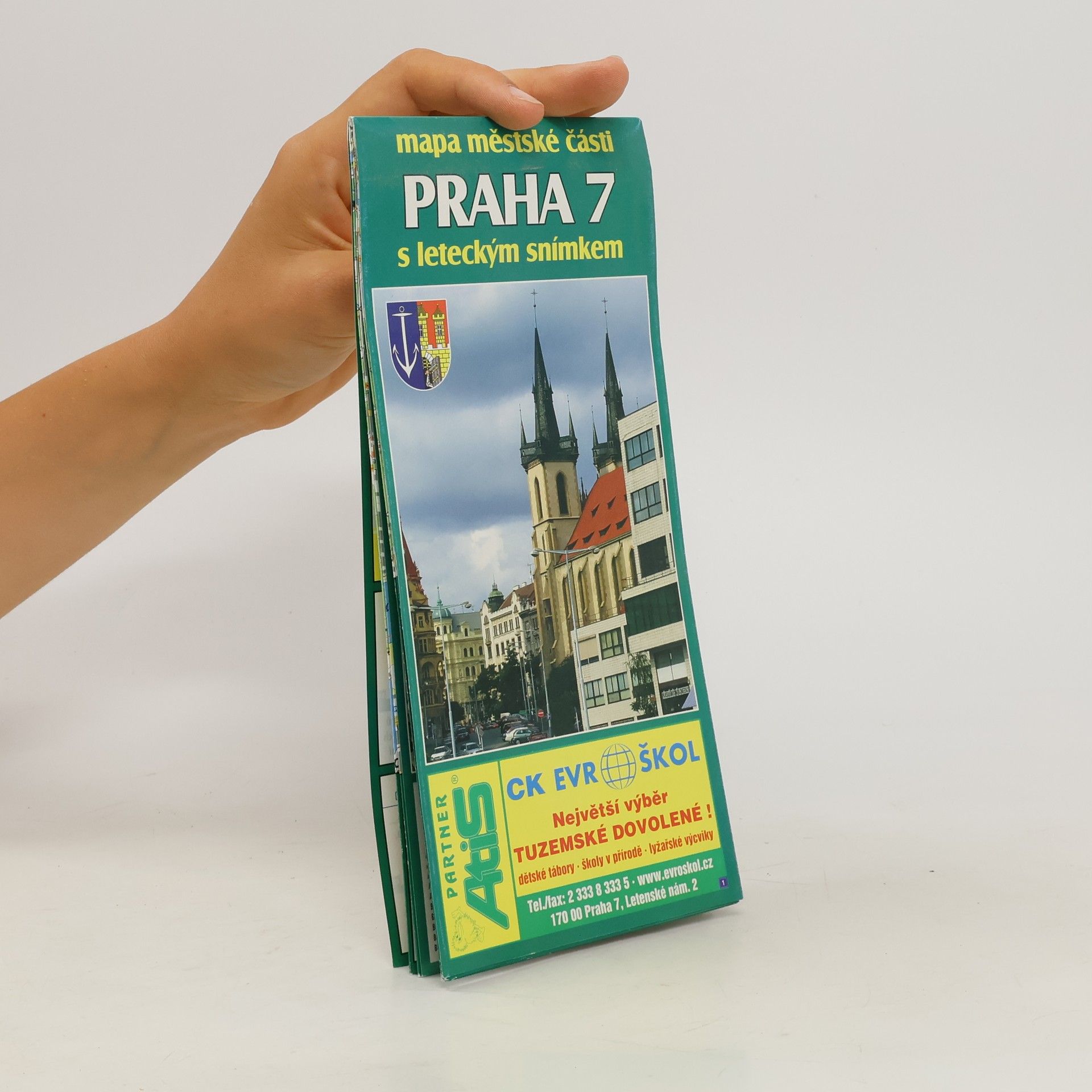 Kolektiv autorů Praha 7 s leteckým snímkem