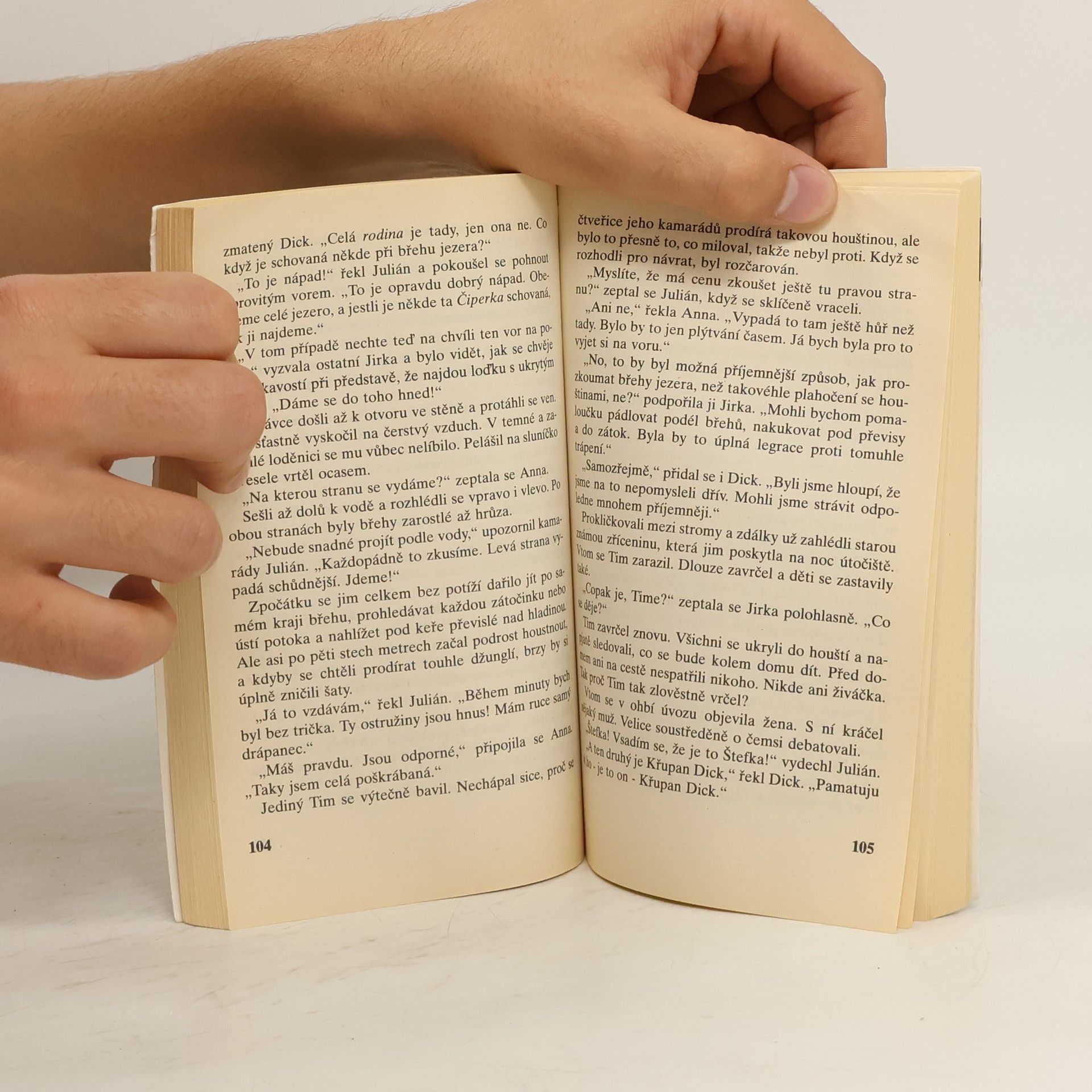 Enid Blyton Správná pětka. Pětka na vandru