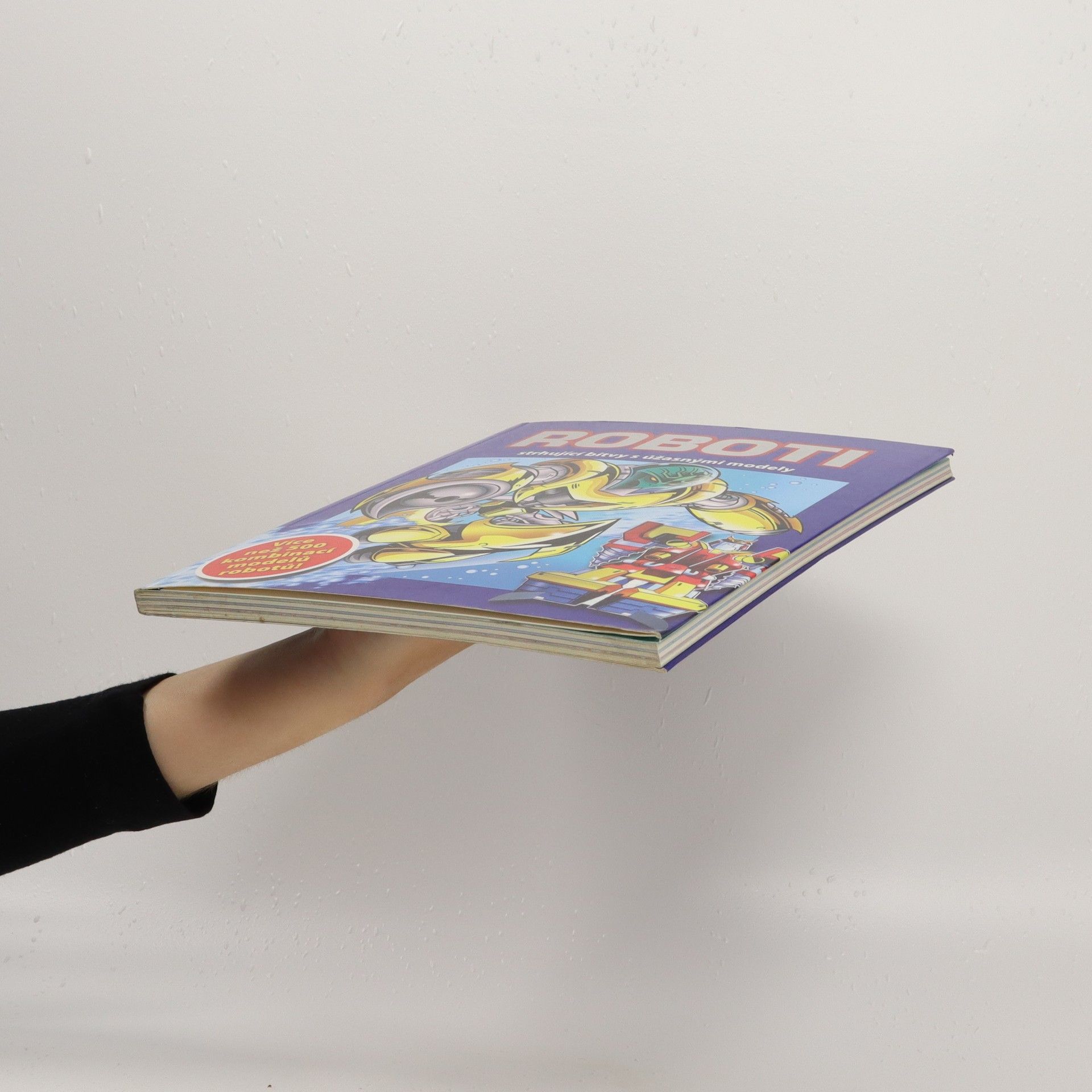 Various authors Roboti, strhující bitvy s úžasnými modely