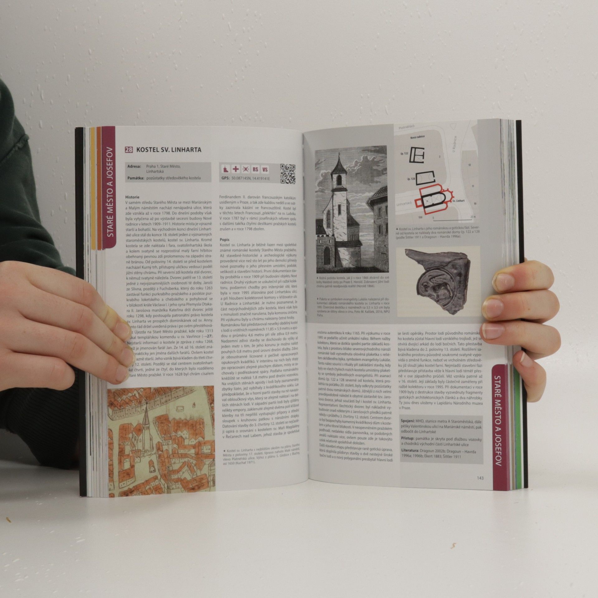 Autorenkollektiv Průvodce pražskou archeologií