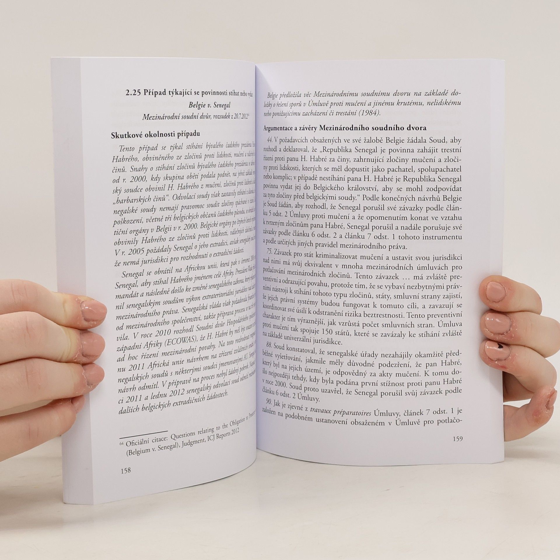 Autorenkollektiv Casebook : výběr případů z mezinárodního práva veřejného