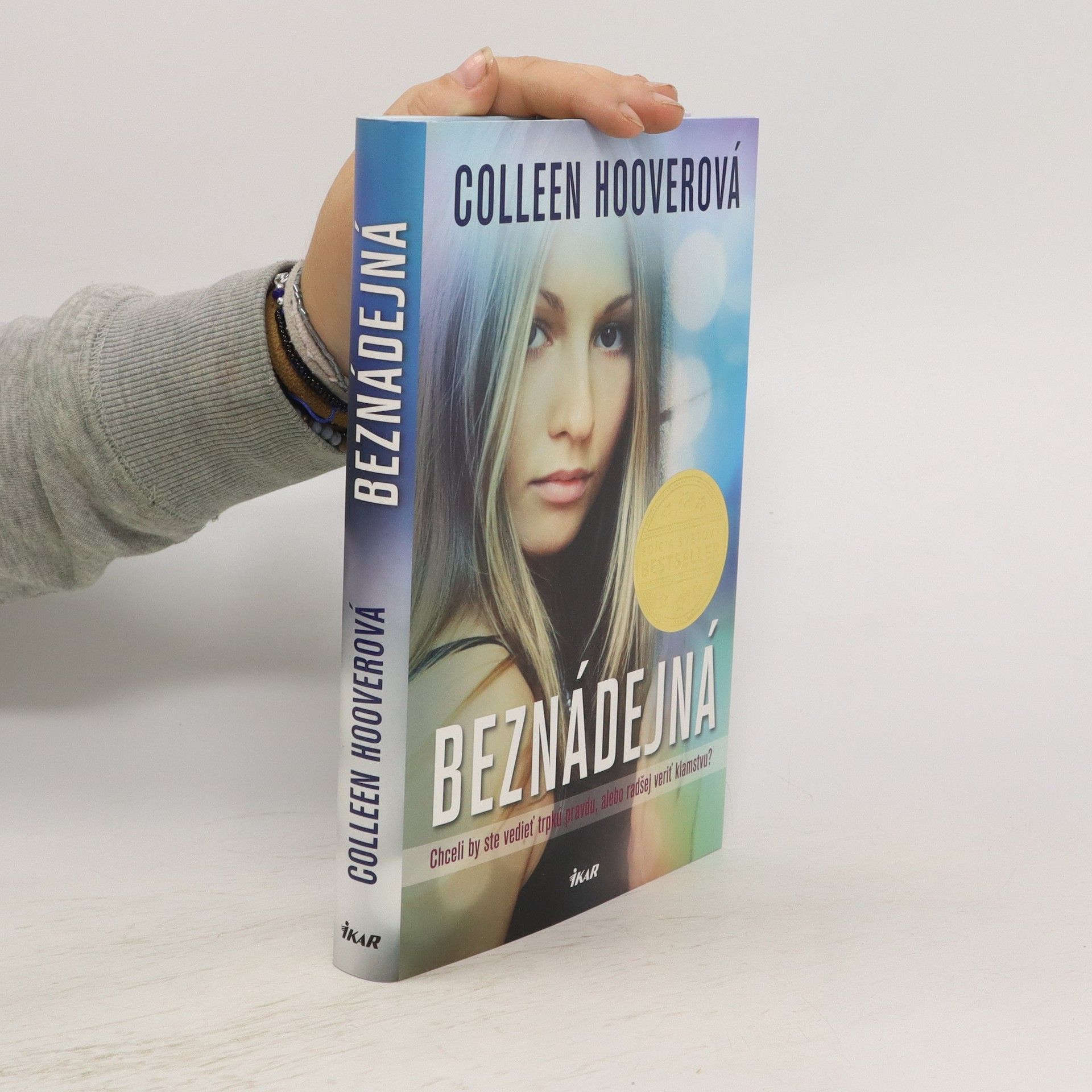 Colleen Hoover Beznádejná