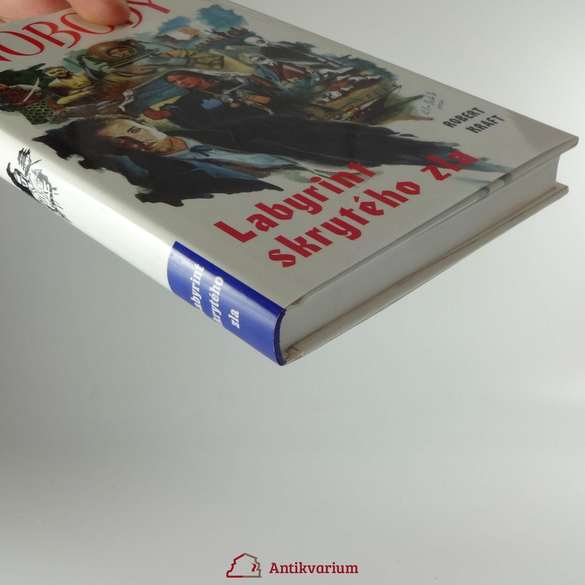 Robert Emil Kraft Nobody - Labyrint skrytého zla