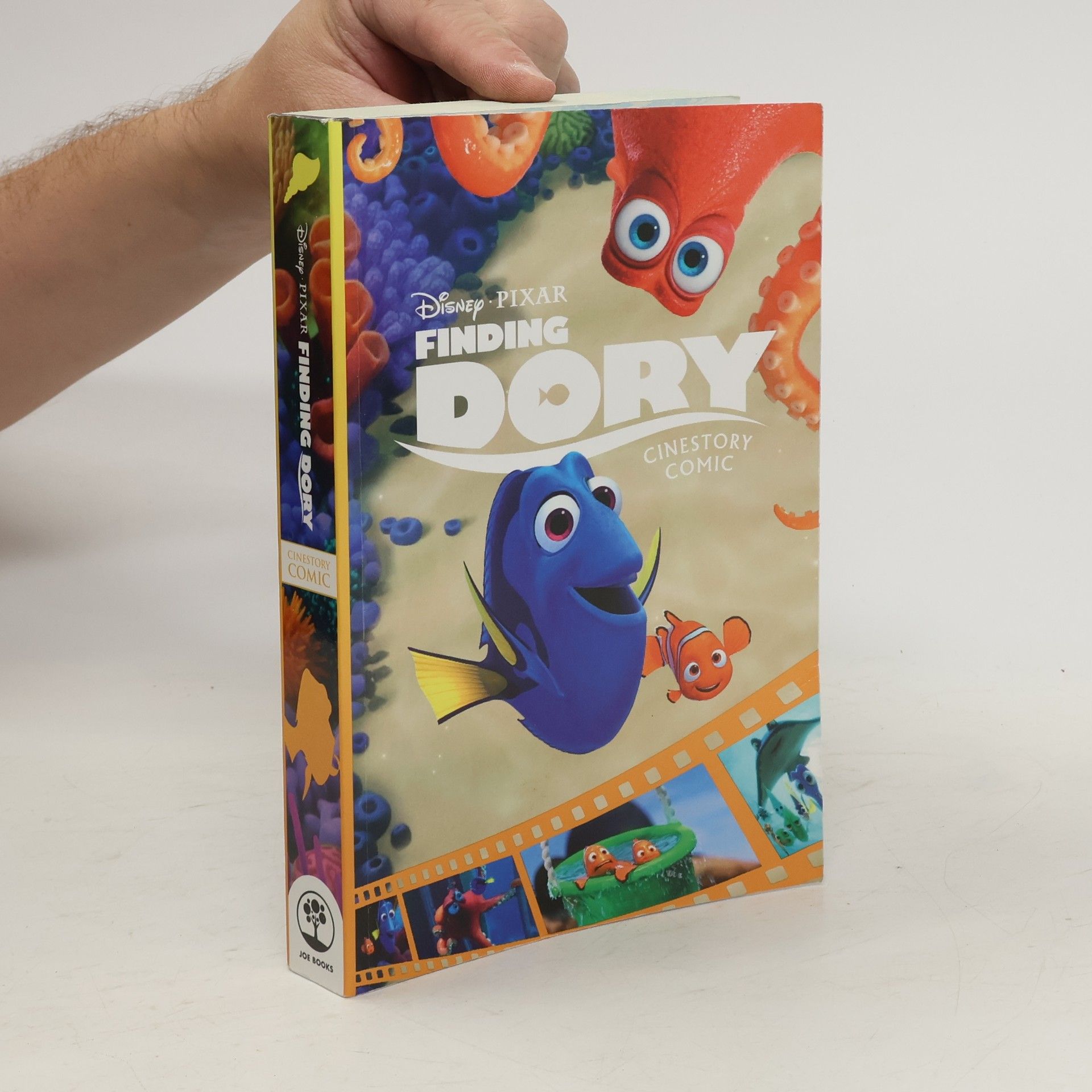 Kolektiv autorů Finding Dory : cinestory comic