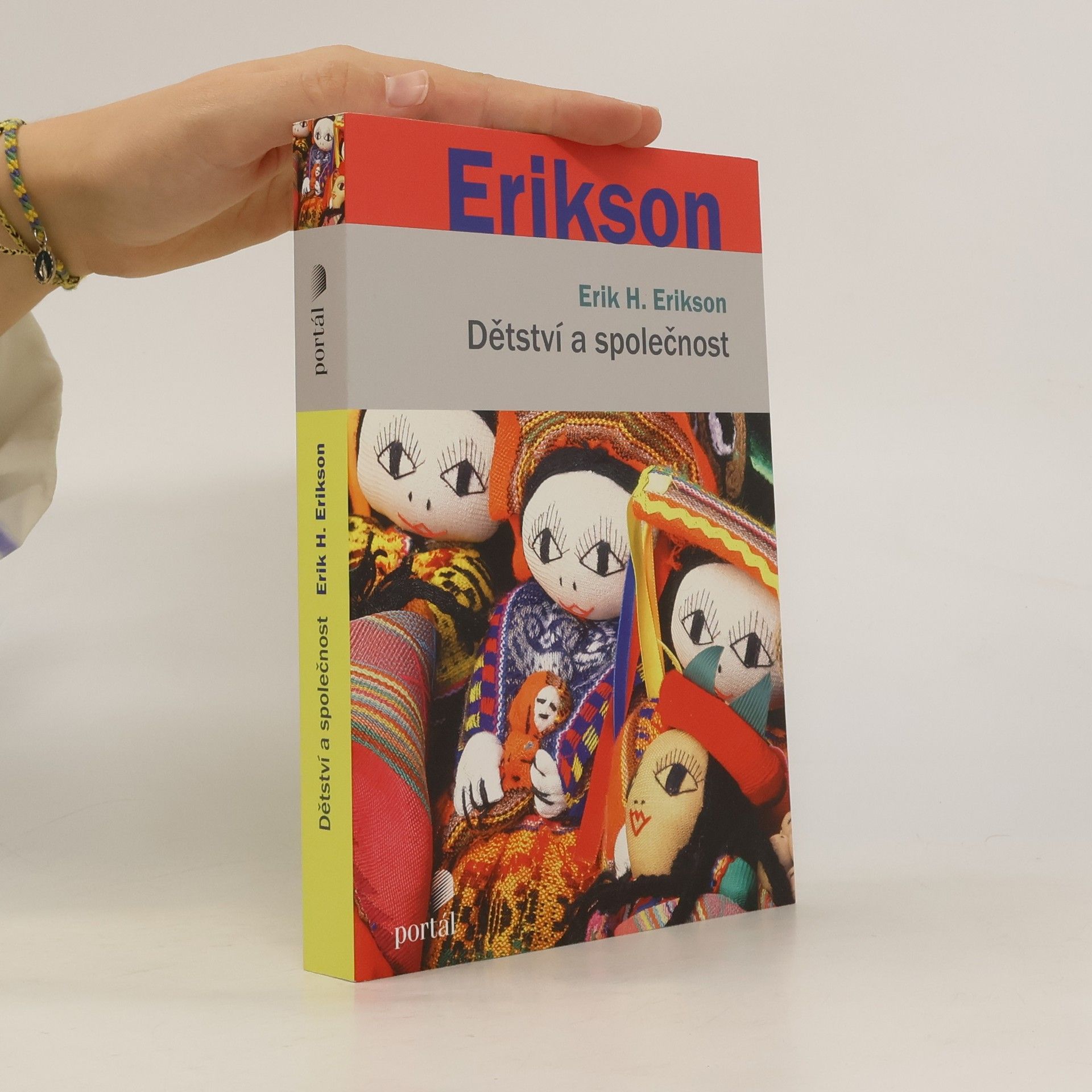 Erik H. Erik Homburger Erikson Dětství a společnost