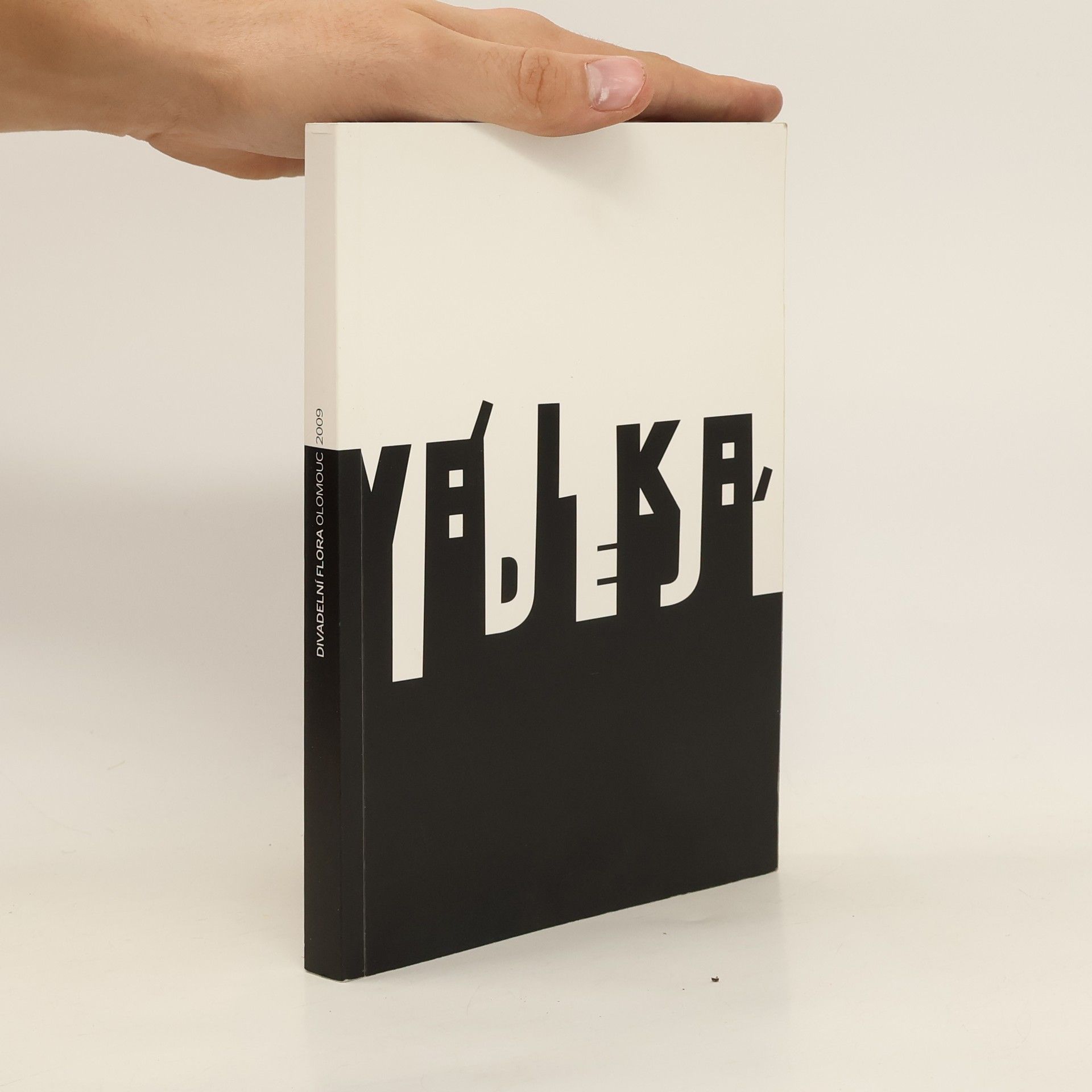 Collectif d'auteurs Válka idejí