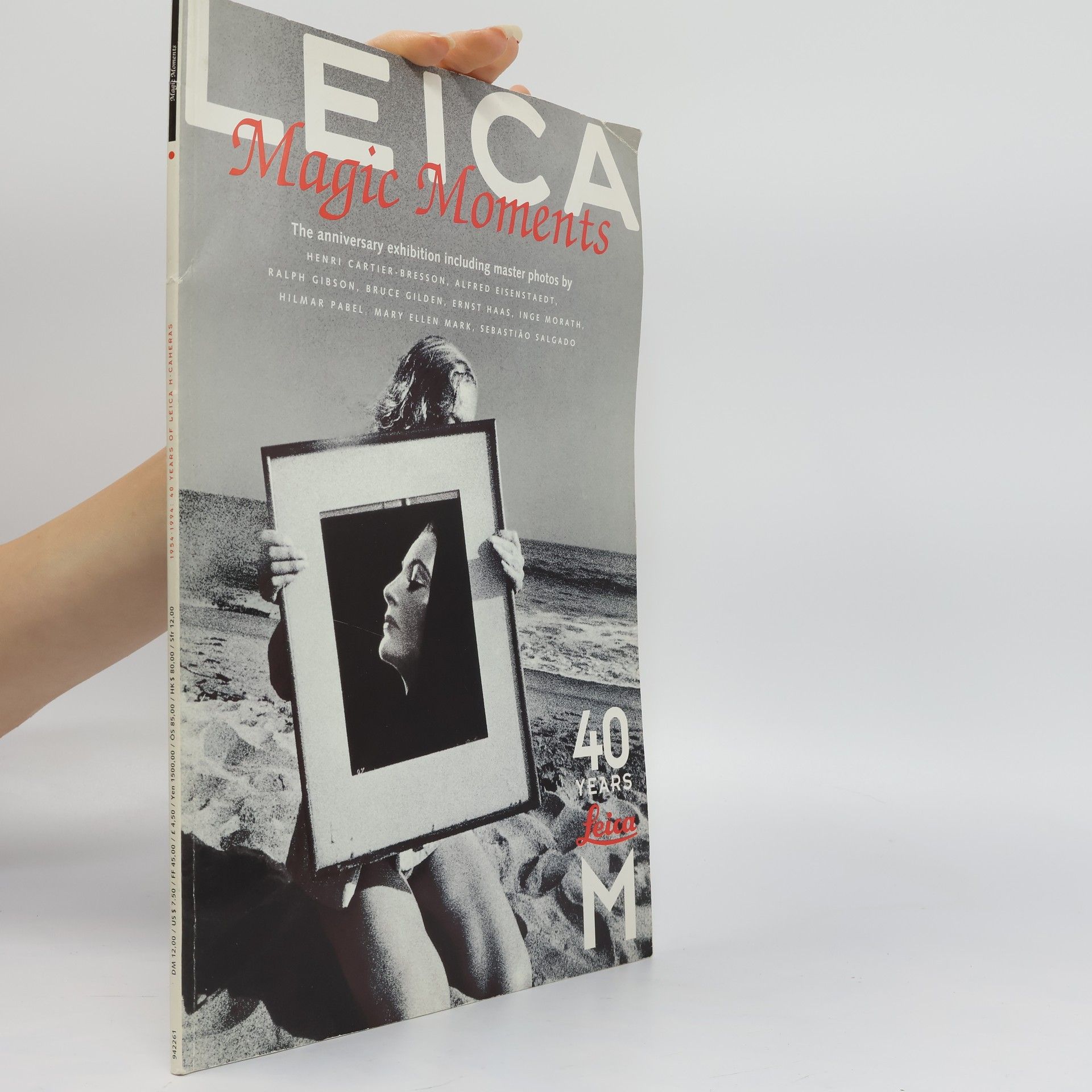 AA.VV. Leica. Magic Moments