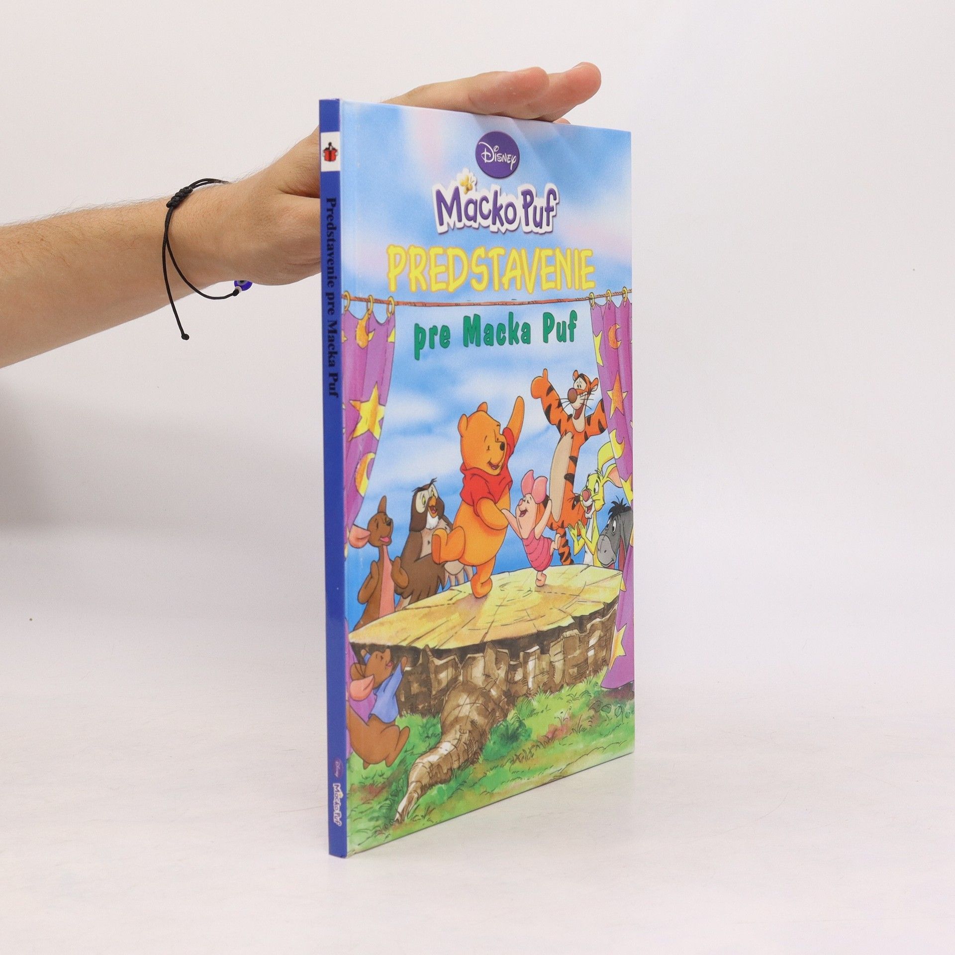 Walt Disney Predstavenie pre Macka Puf