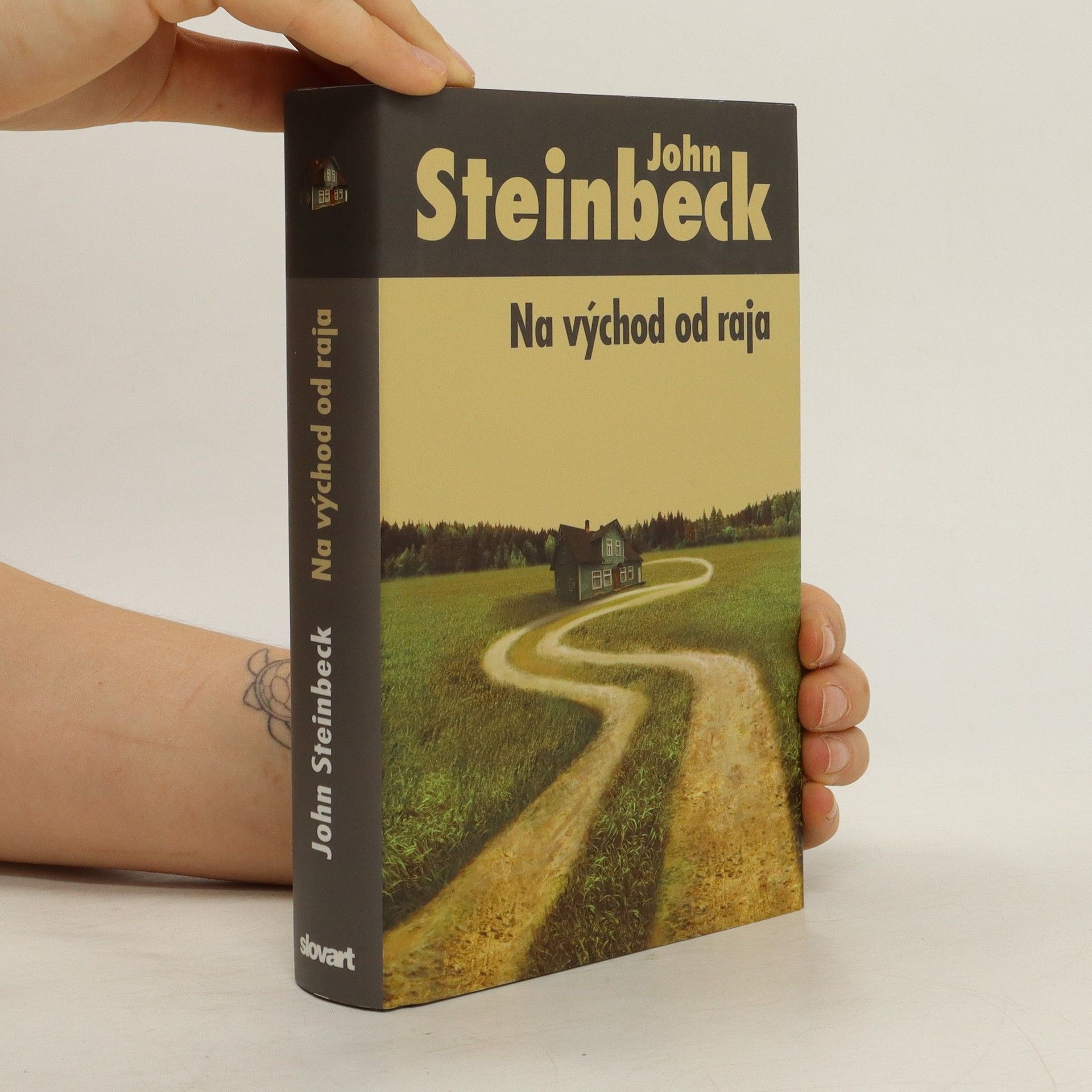 John Steinbeck Na východ od raja