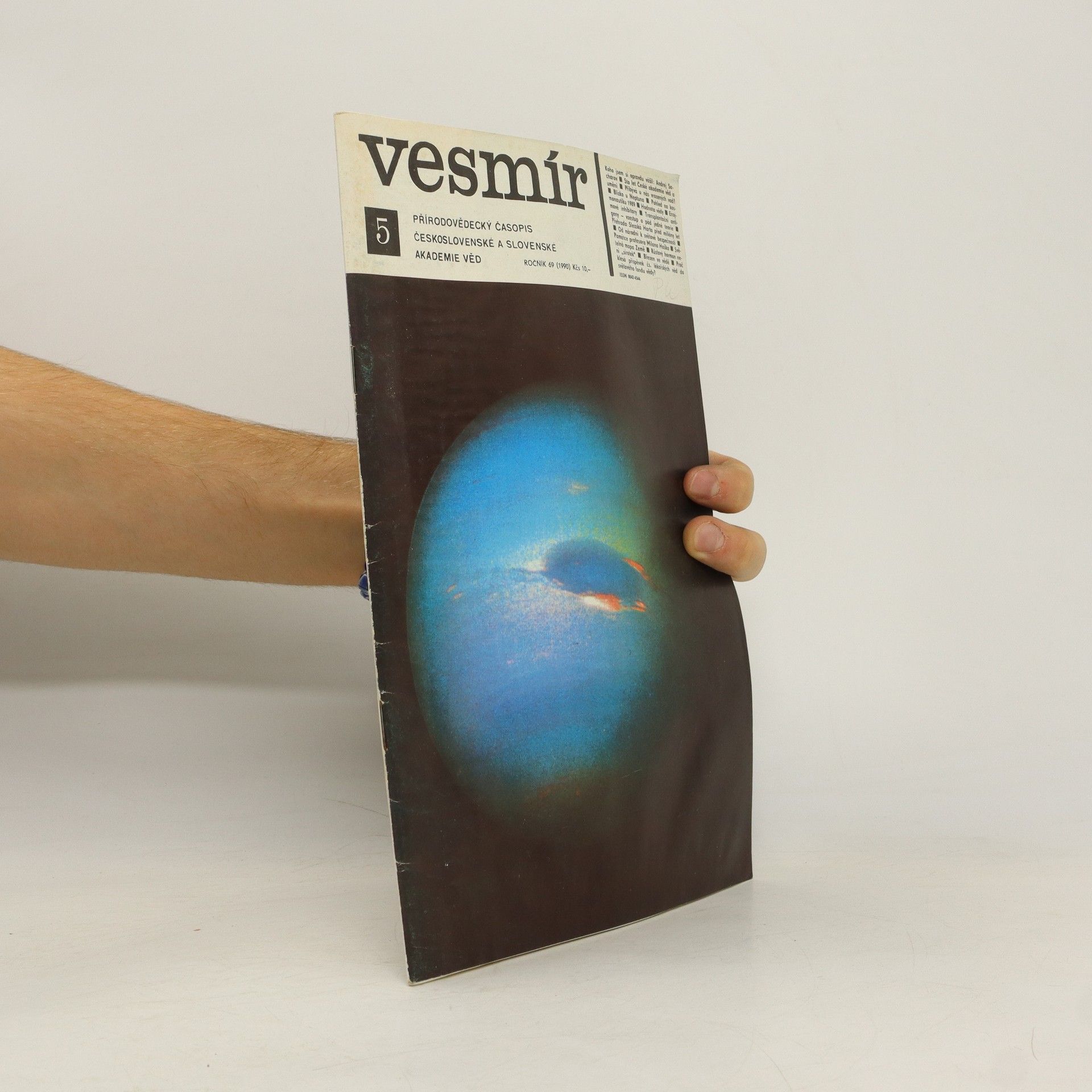 Collectif d'auteurs Vesmír 5/1990