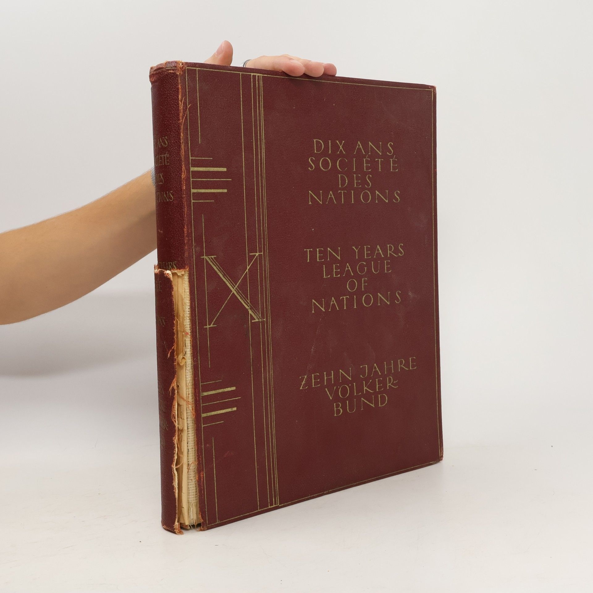 AA.VV. Dix ans Société des Nations. Ten years League of Nations. Zehn Jahre Völkerbund