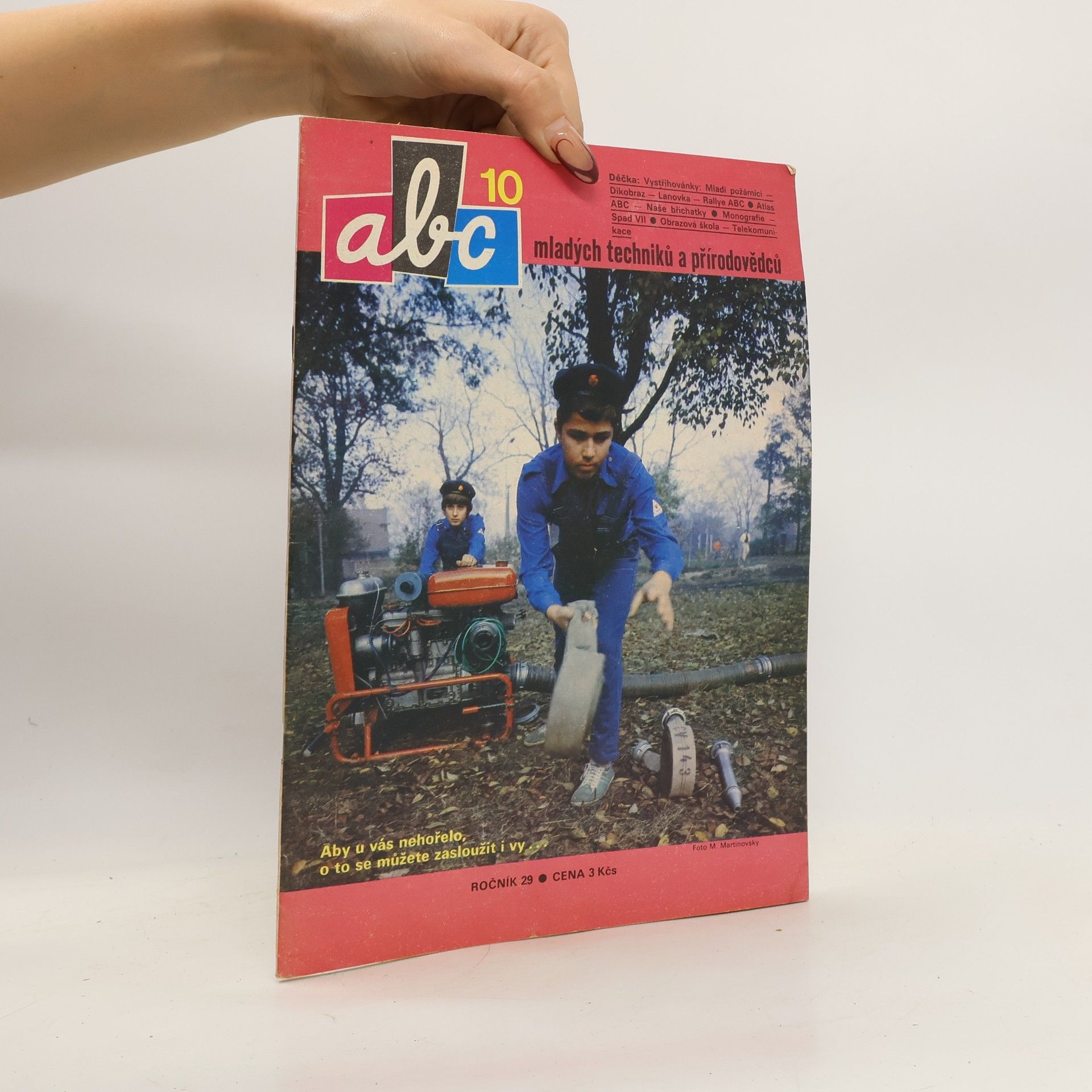 Kolektiv autorů ABC mladých techniků a přírodovědců 10/1985