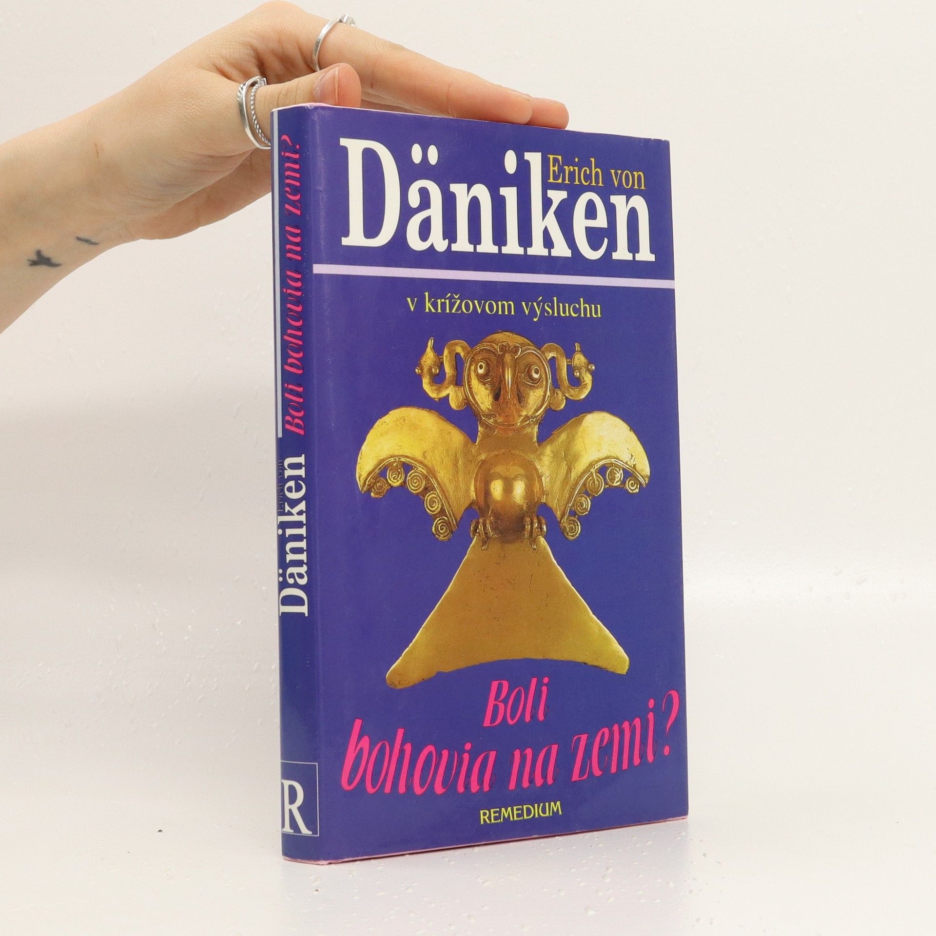 Erich von Däniken Boli bohovia na Zemi?
