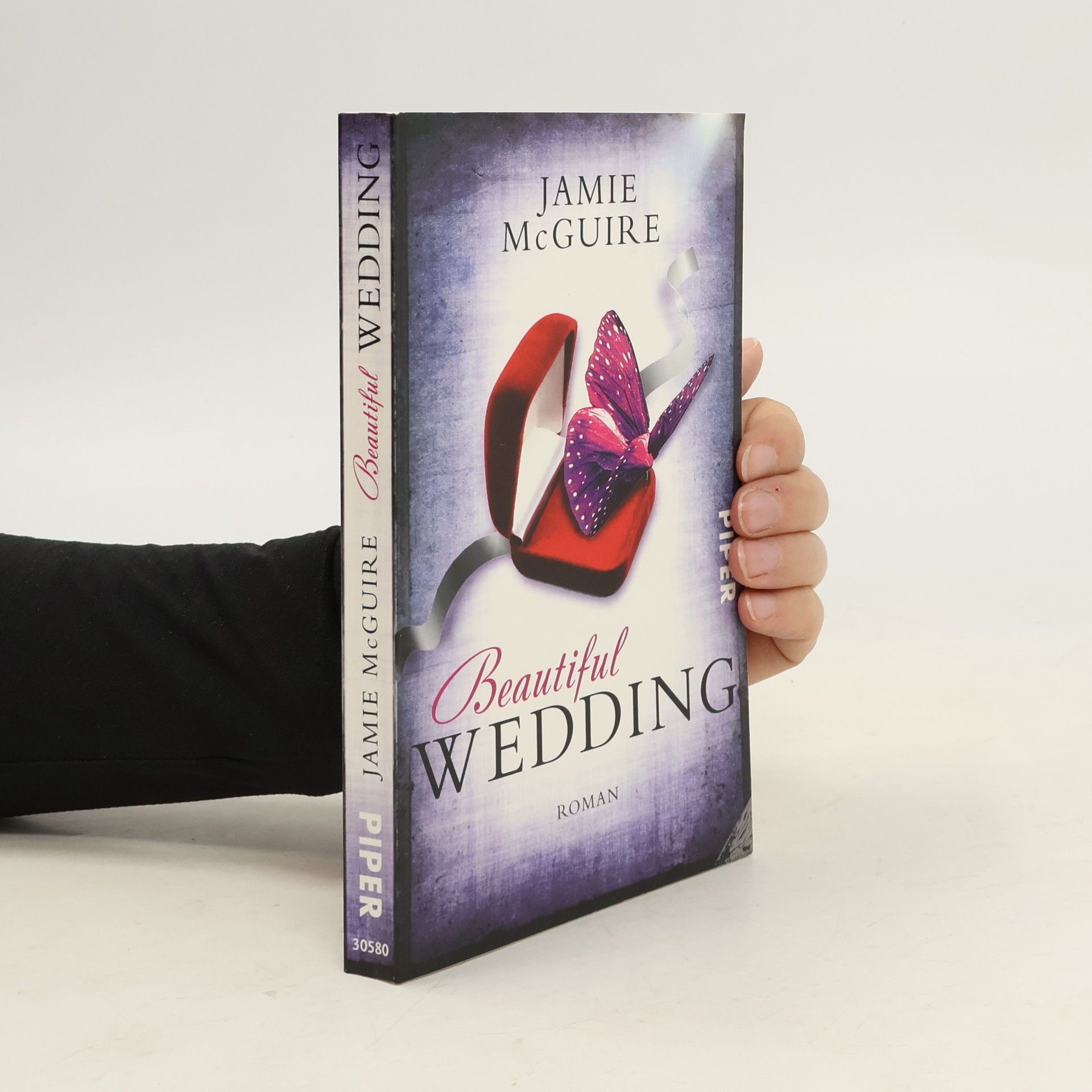 Jamie McGuire Beautiful wedding