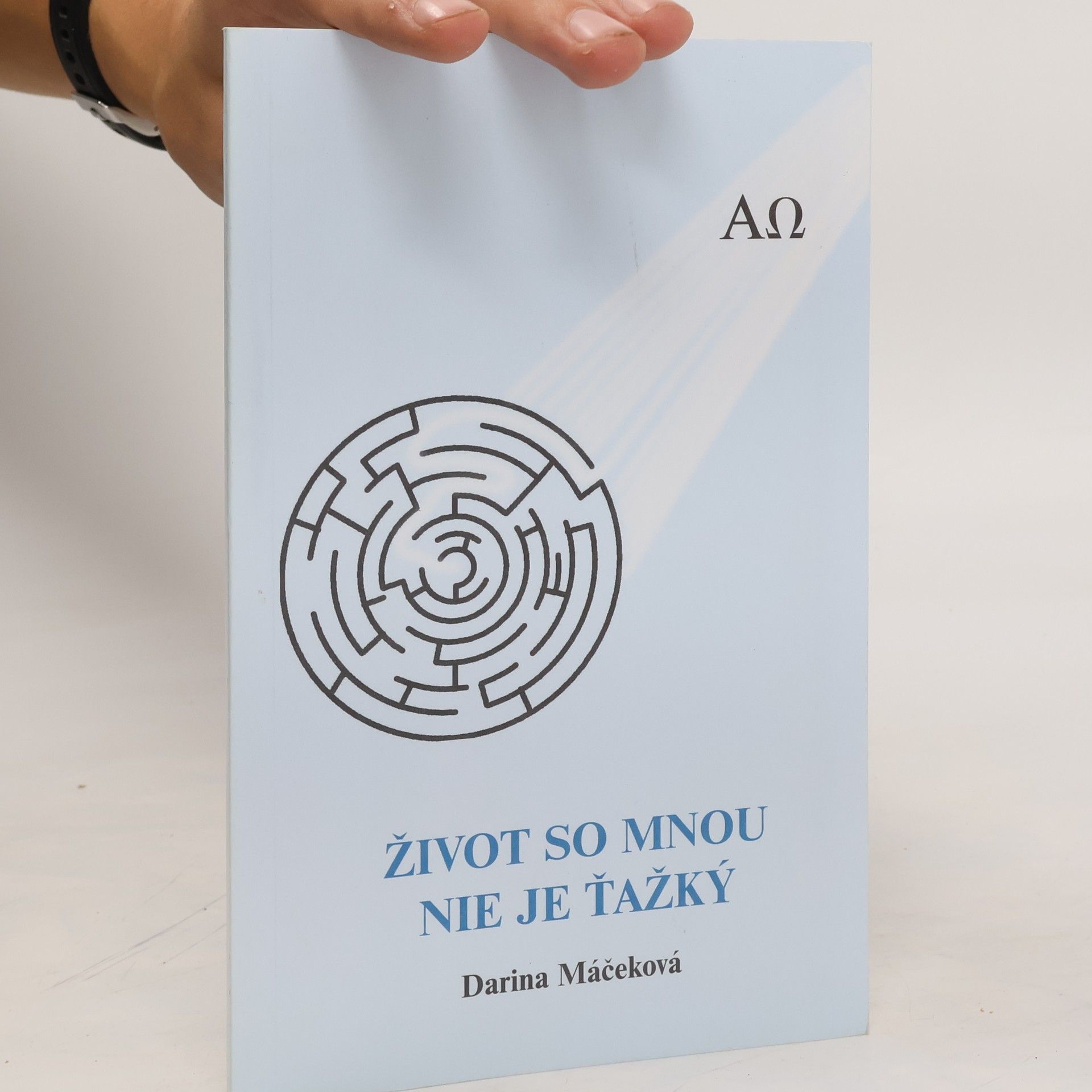 Darina Máčeková Život so mnou nie je ťažký