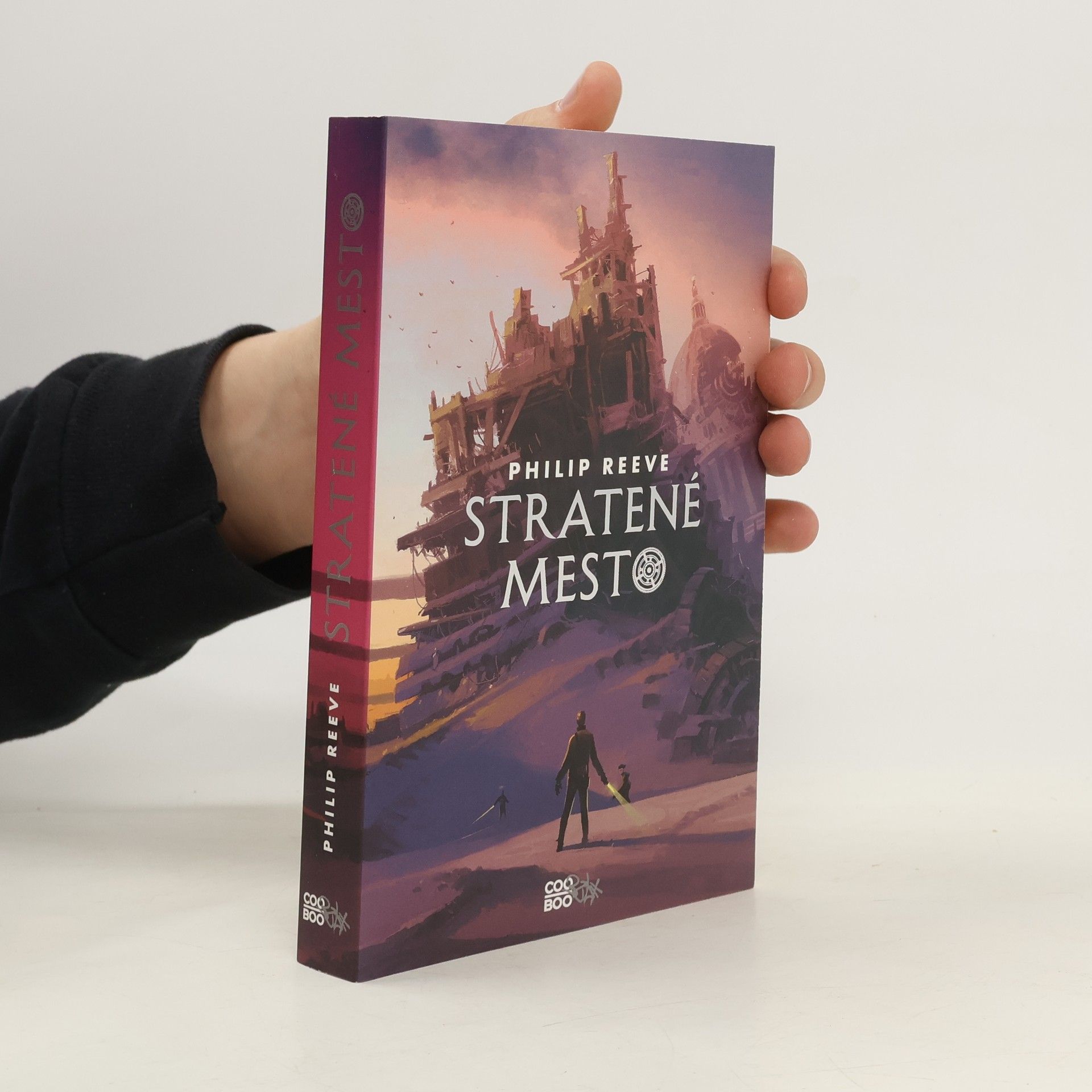 Philip Reeve Stratené mesto