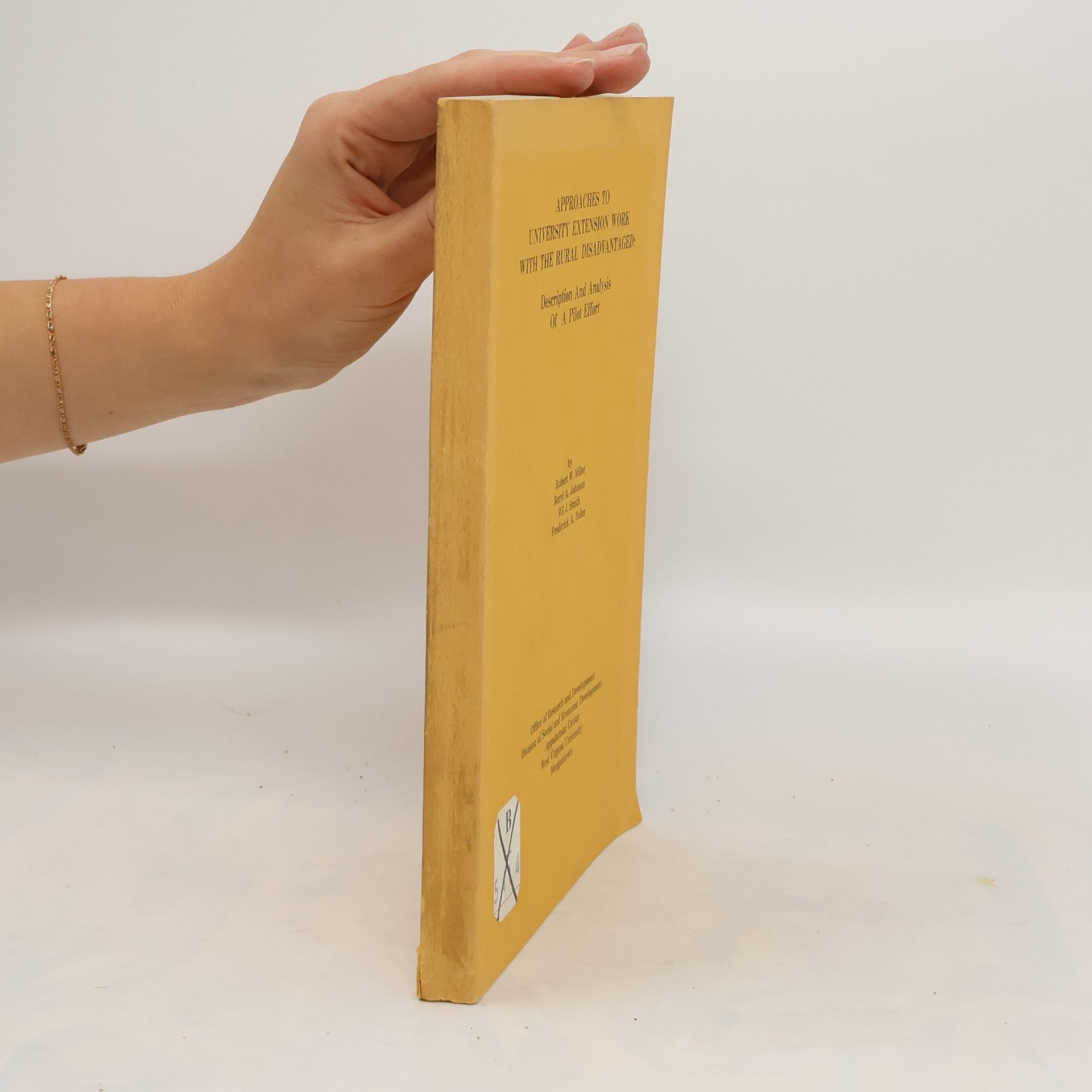 AA.VV. Approches to University Extension Work with the Rural Disadvantege