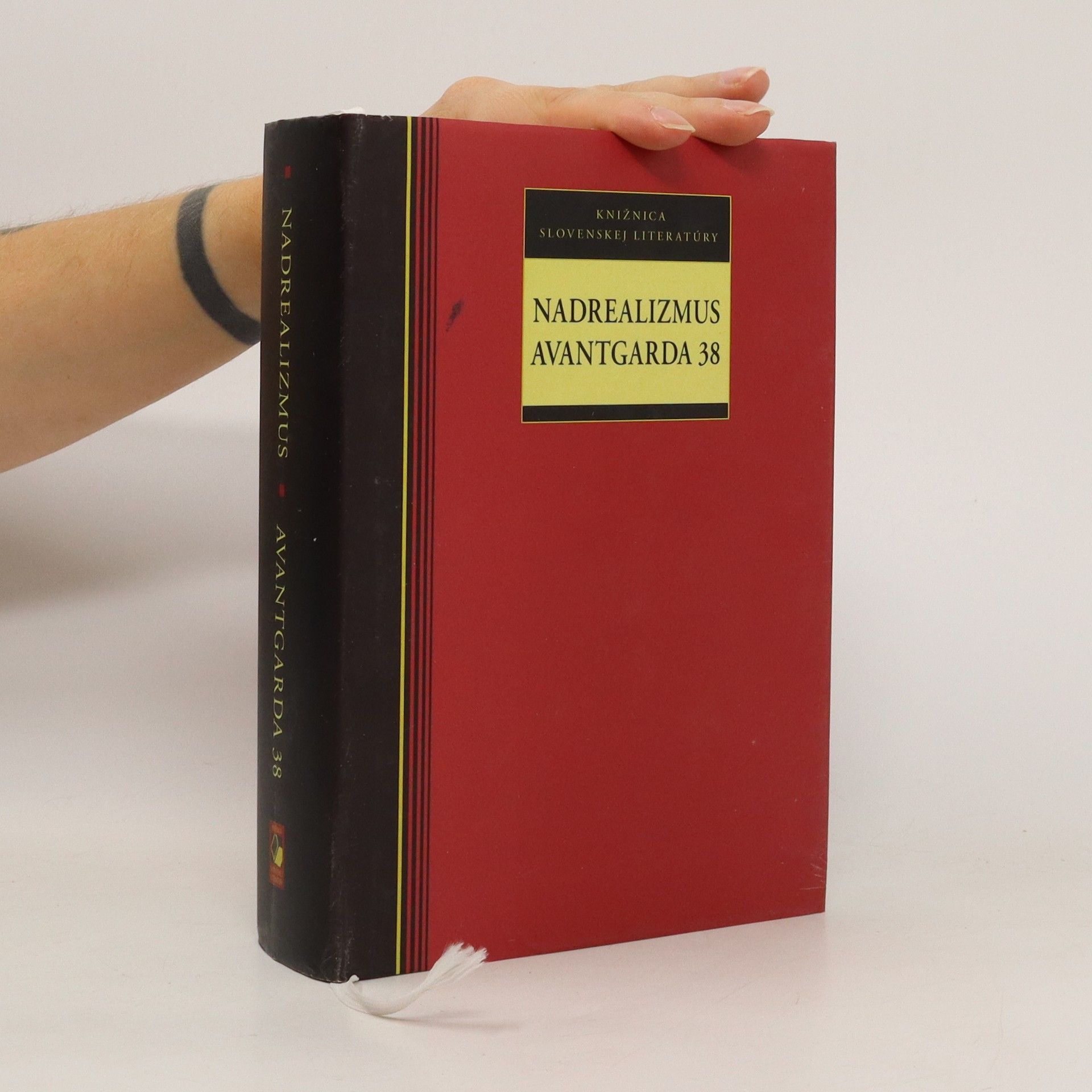 Various authors Nadrealizmus. Avantgarda 38