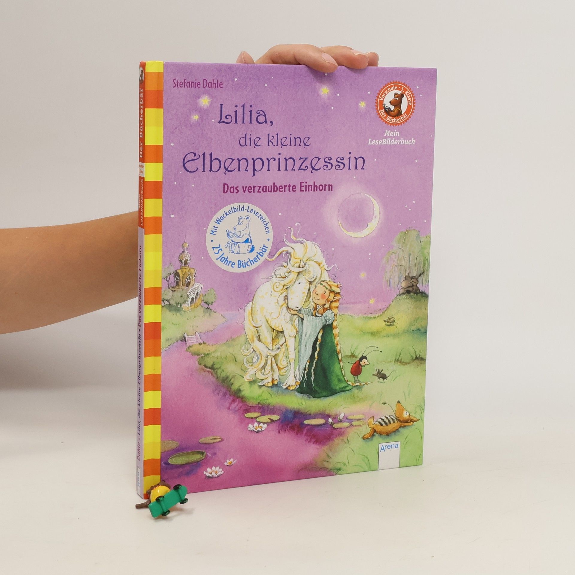 Stefanie Dahle Lilia, die kleine Elbenprinzessin - das verzauberte Einhorn