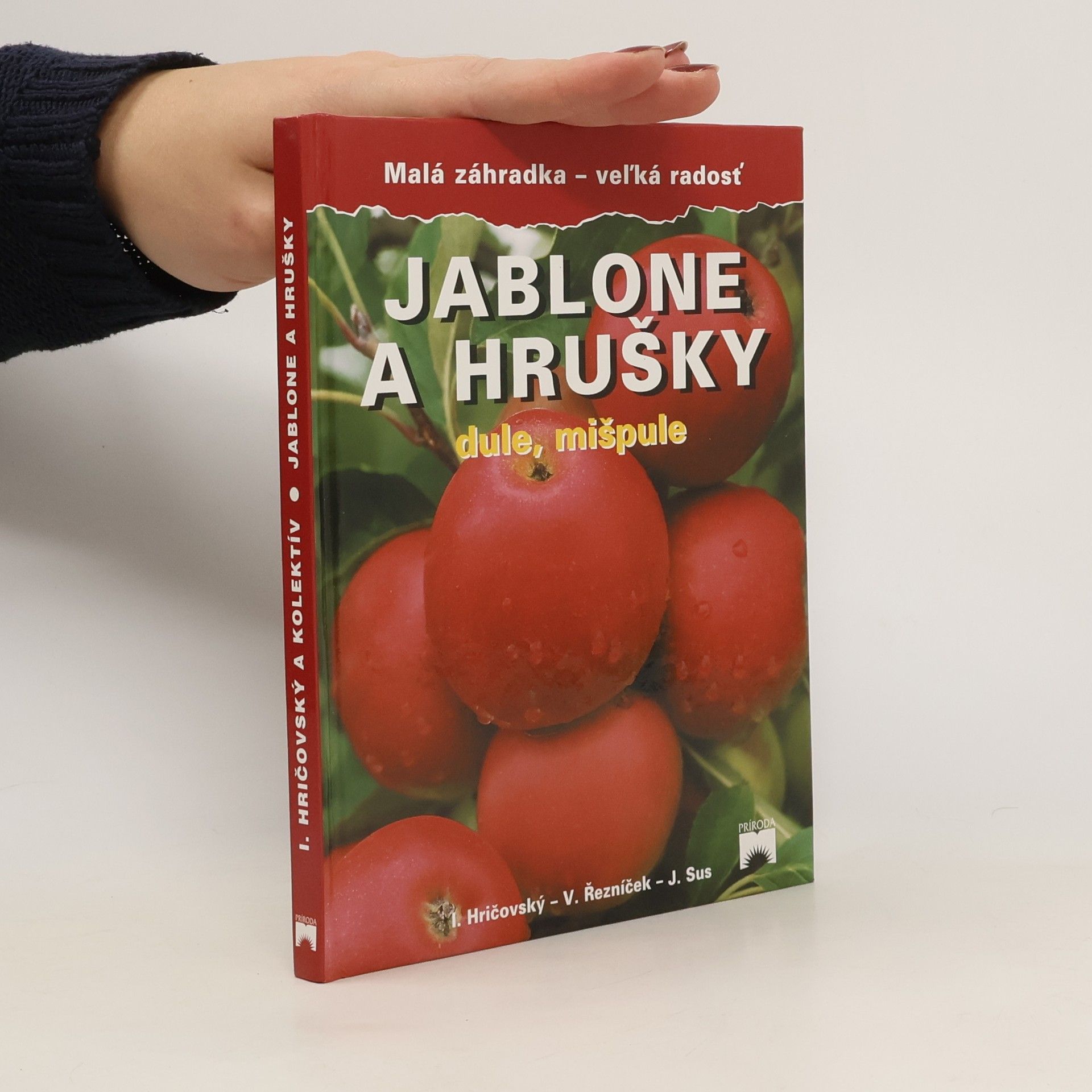kolektiv Jablone a hrušky, dule, mišpule