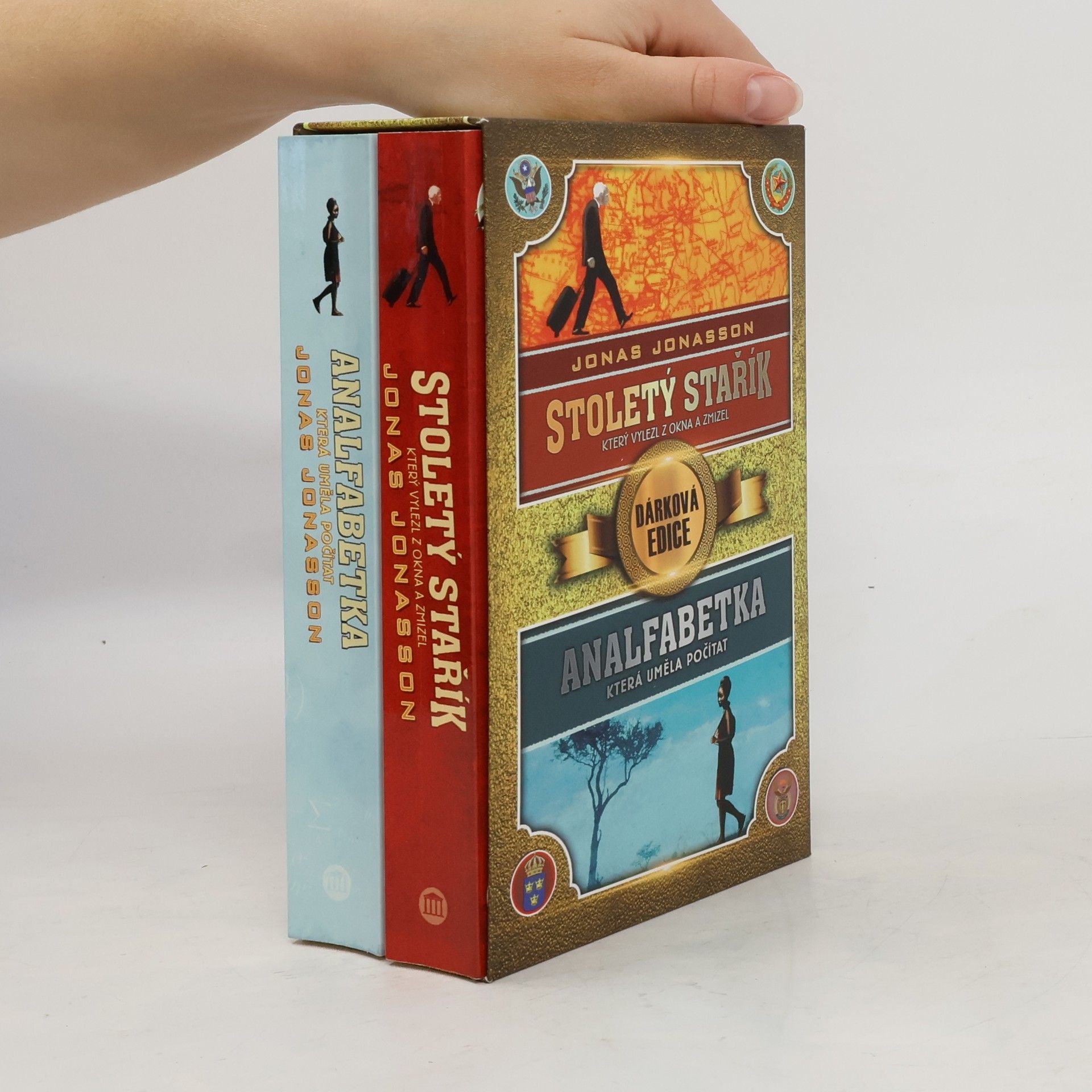 Jonas Jonasson Stoletý stařík, který vylezl z okna a zmizel + Analfabetka, která uměla počítat - dárková edice