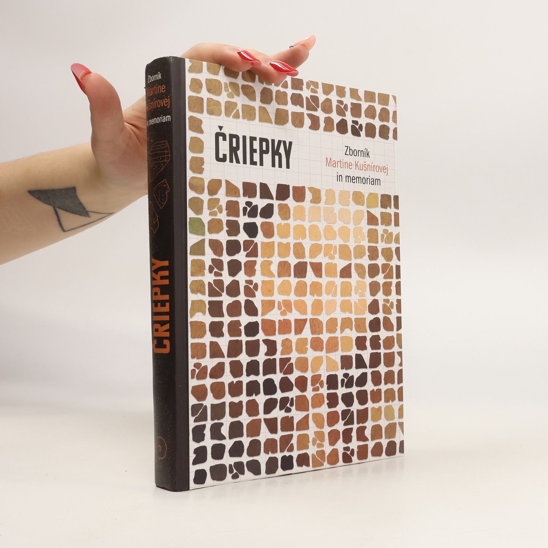 Čriepky. Zborník Martine Kušnírovej in memoriam