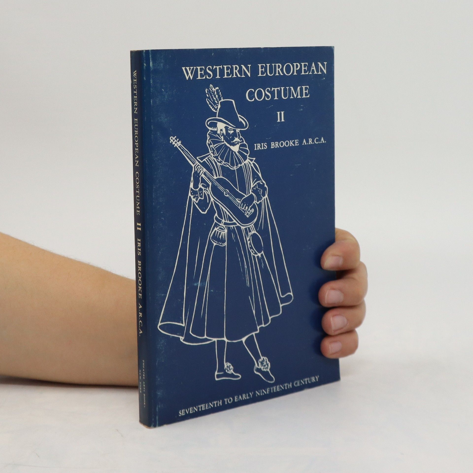 Iris Brooke Western European Costume, Vol. 2