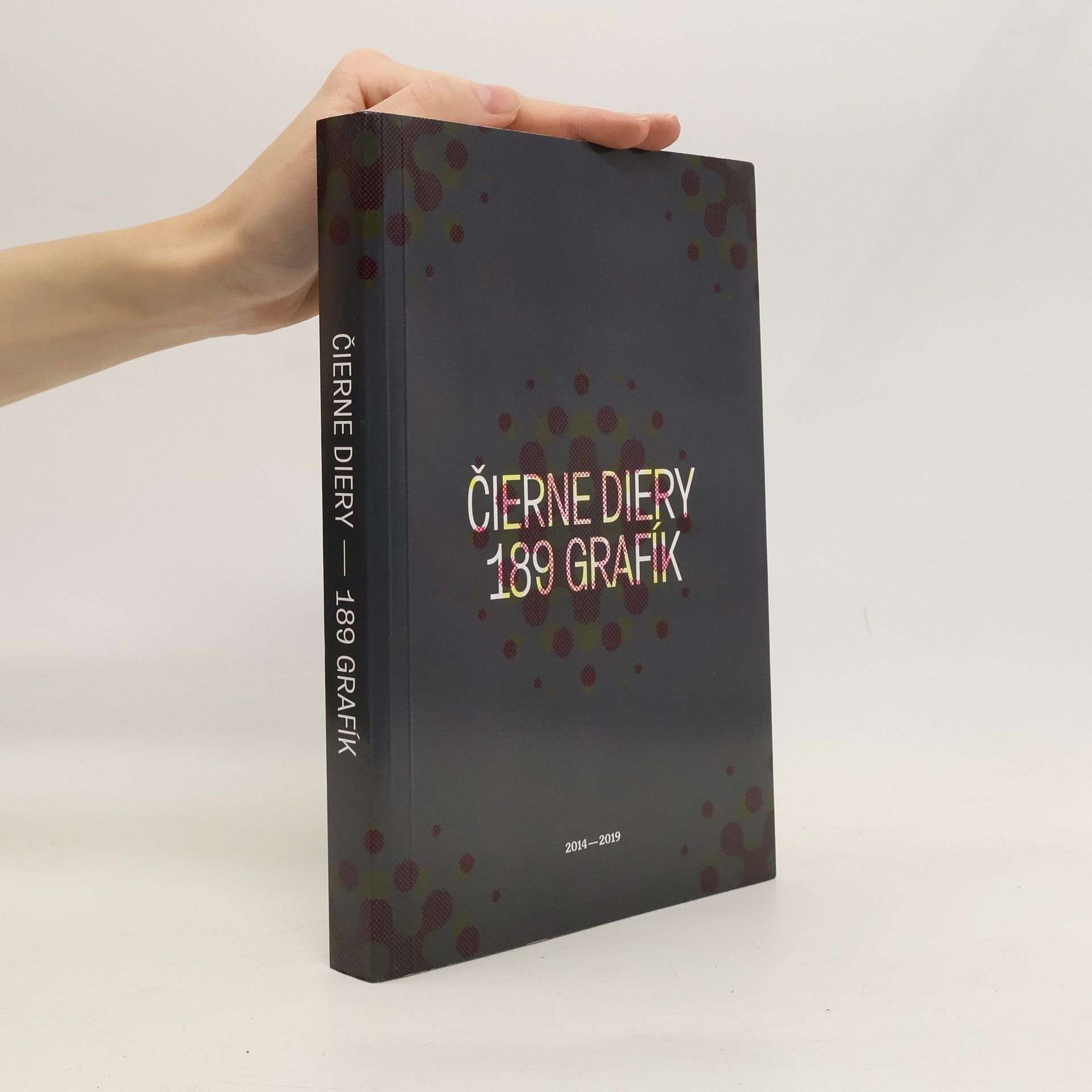 Autorenkollektiv Čierne diery - 189 grafík