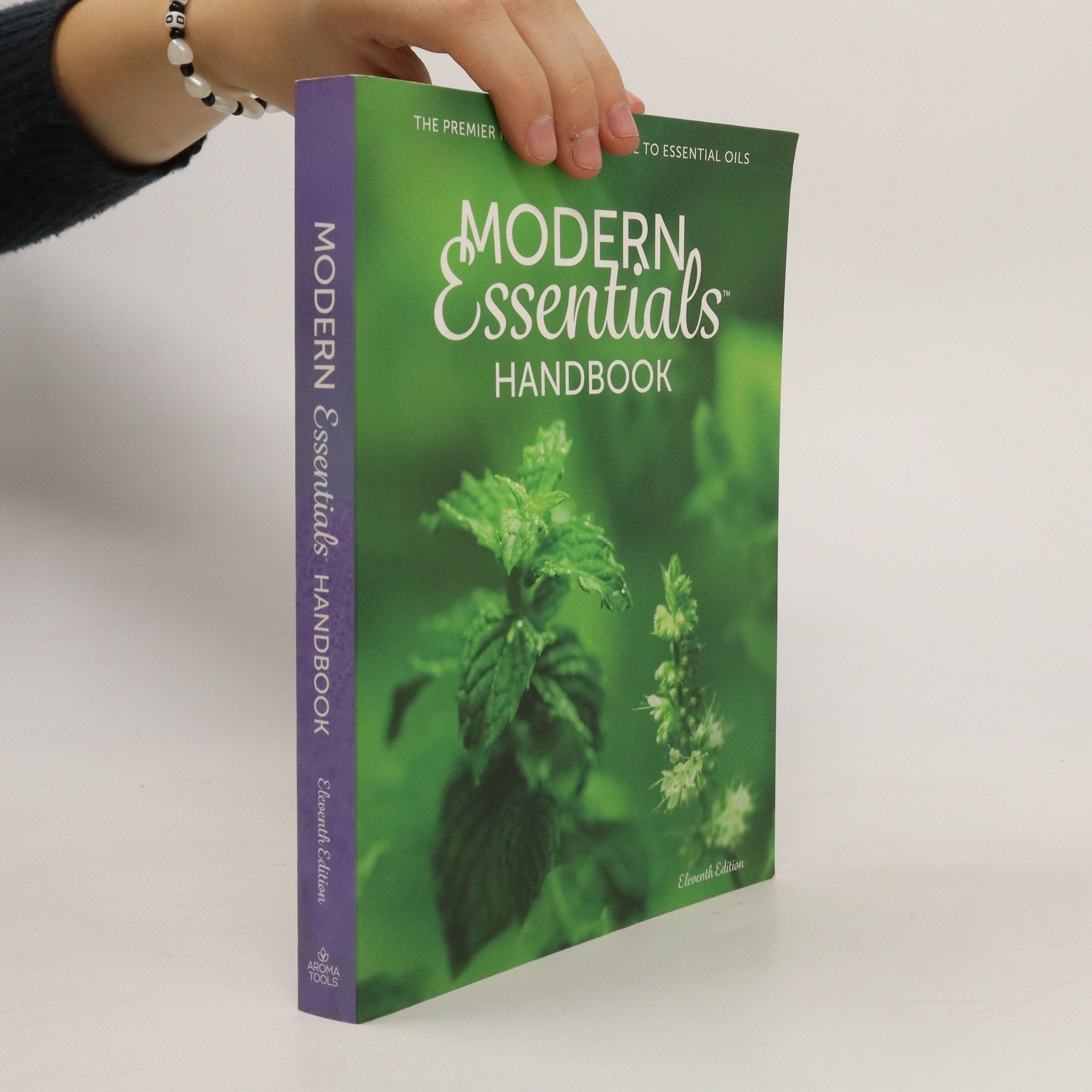 Collectif d'auteurs Modern Essentials Handbook