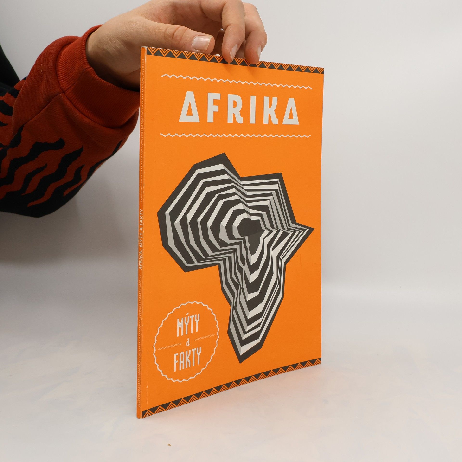 Lukáš Zorád Afrika: mýty a fakty