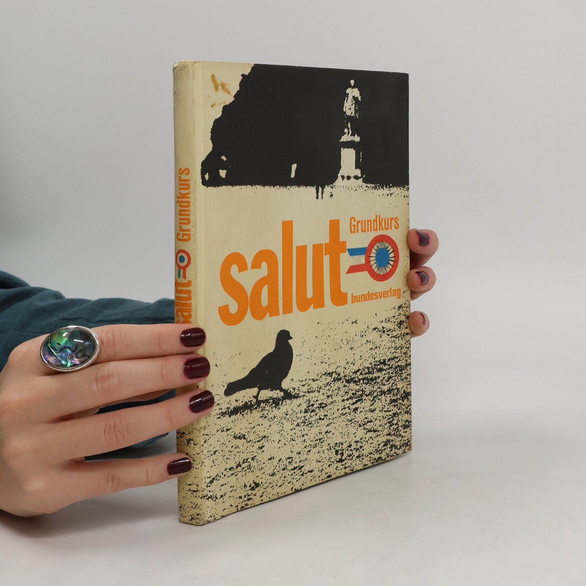 Collectif d'auteurs Salut