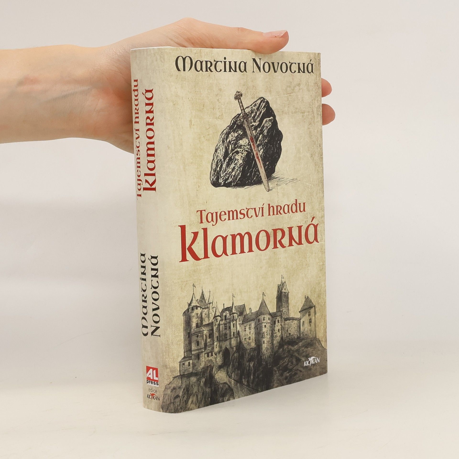 Martina Novotná Tajemství hradu Klamorná