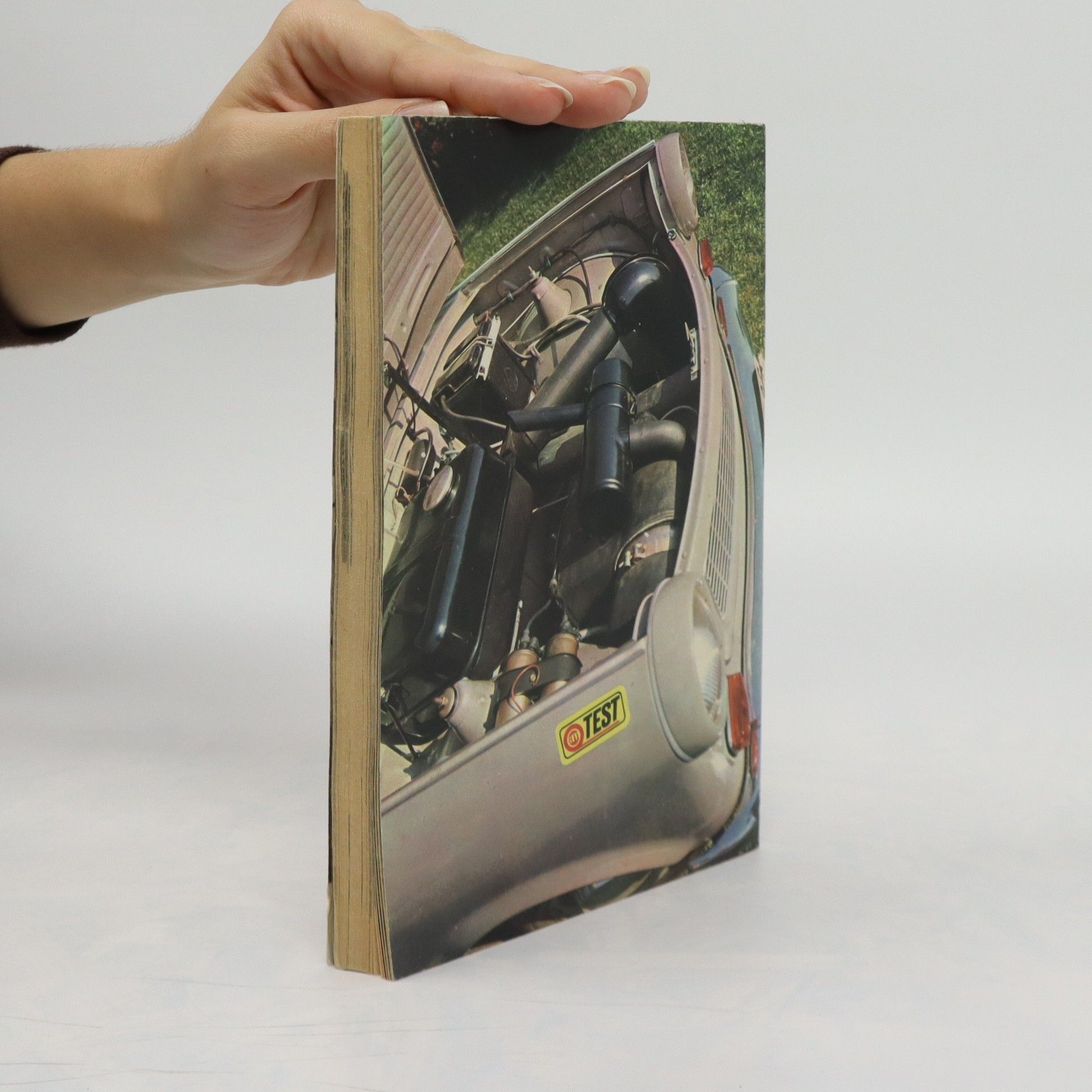 Autorenkollektiv Auto-revue. 1974, Porovnávací test automobilů na našem trhu