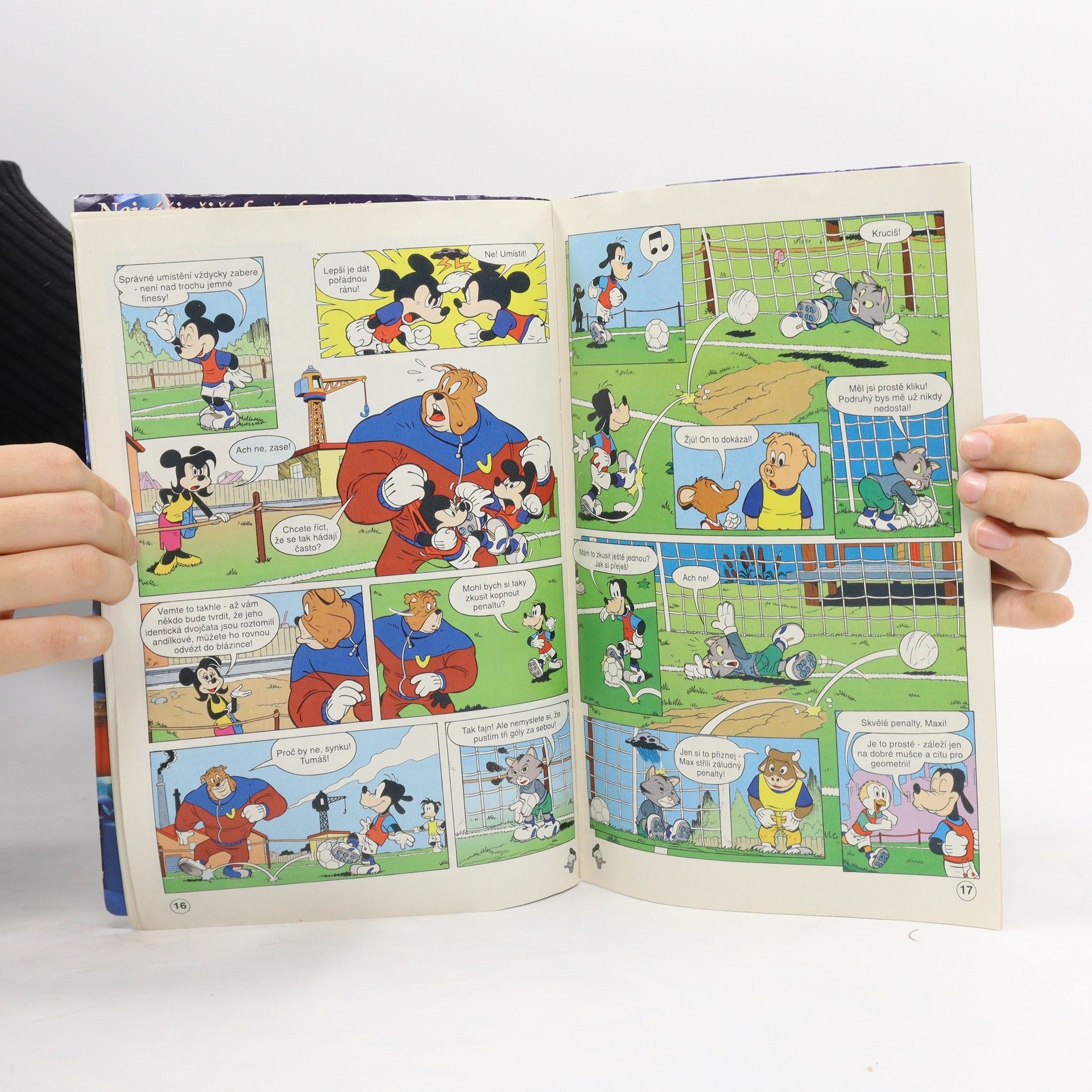 Autores varios Kačer Donald 25/2000
