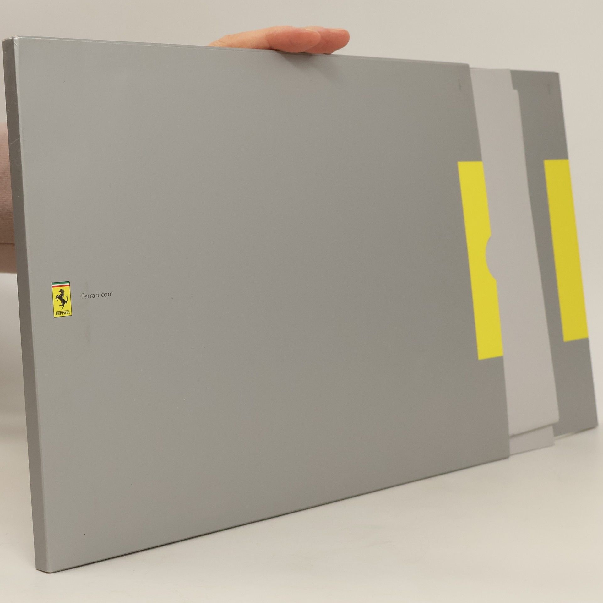 Collectif d'auteurs Corsi di Guida Pilota Ferrari 2014. Brochure